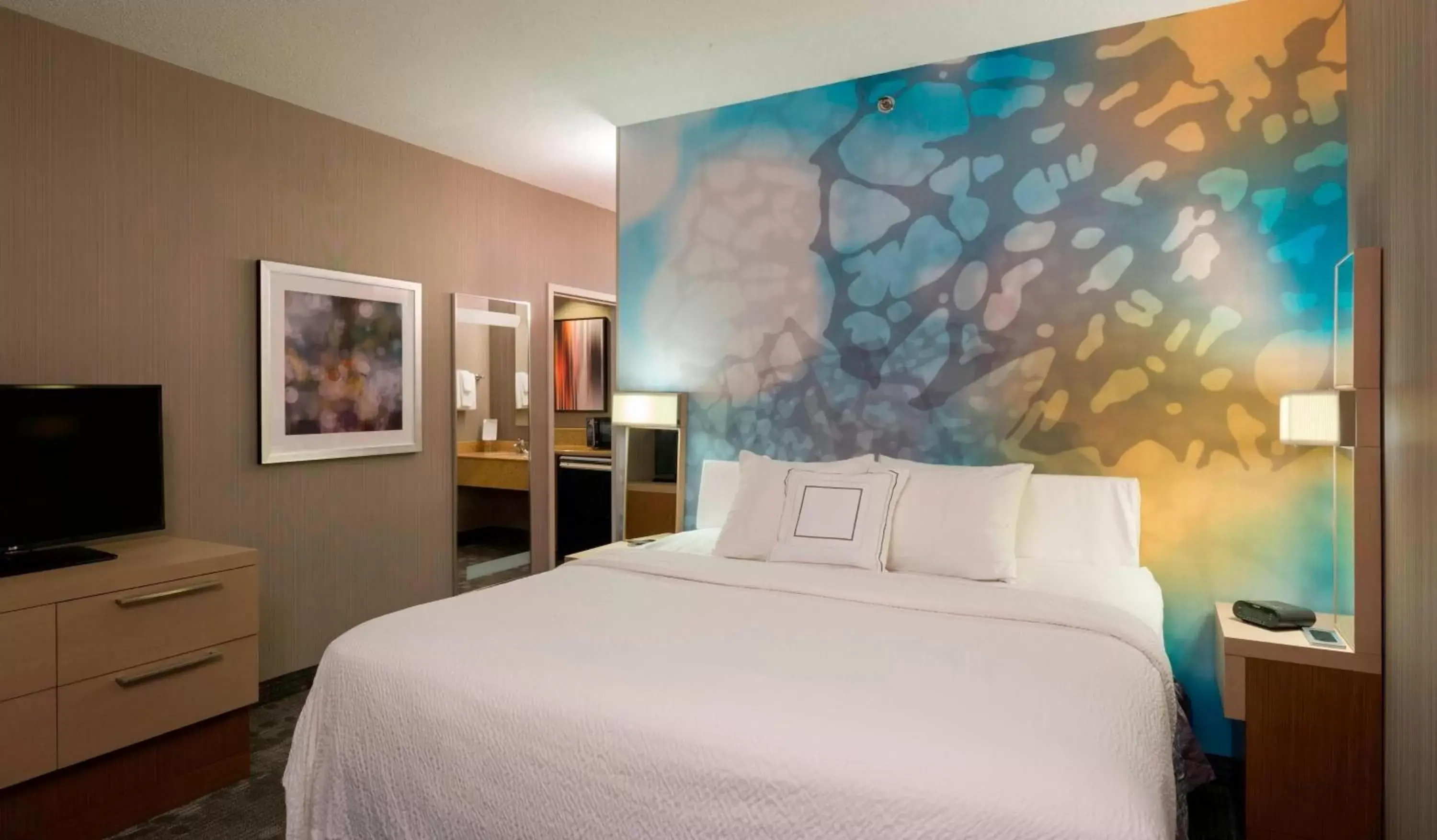 One-Bedroom King Suite with Sofa Bed in Courtyard by Marriott Scranton Montage Mountain One-Bedroom King Suite with Sofa Bed in Courtyard by Marriott Scranton Montage Mountain