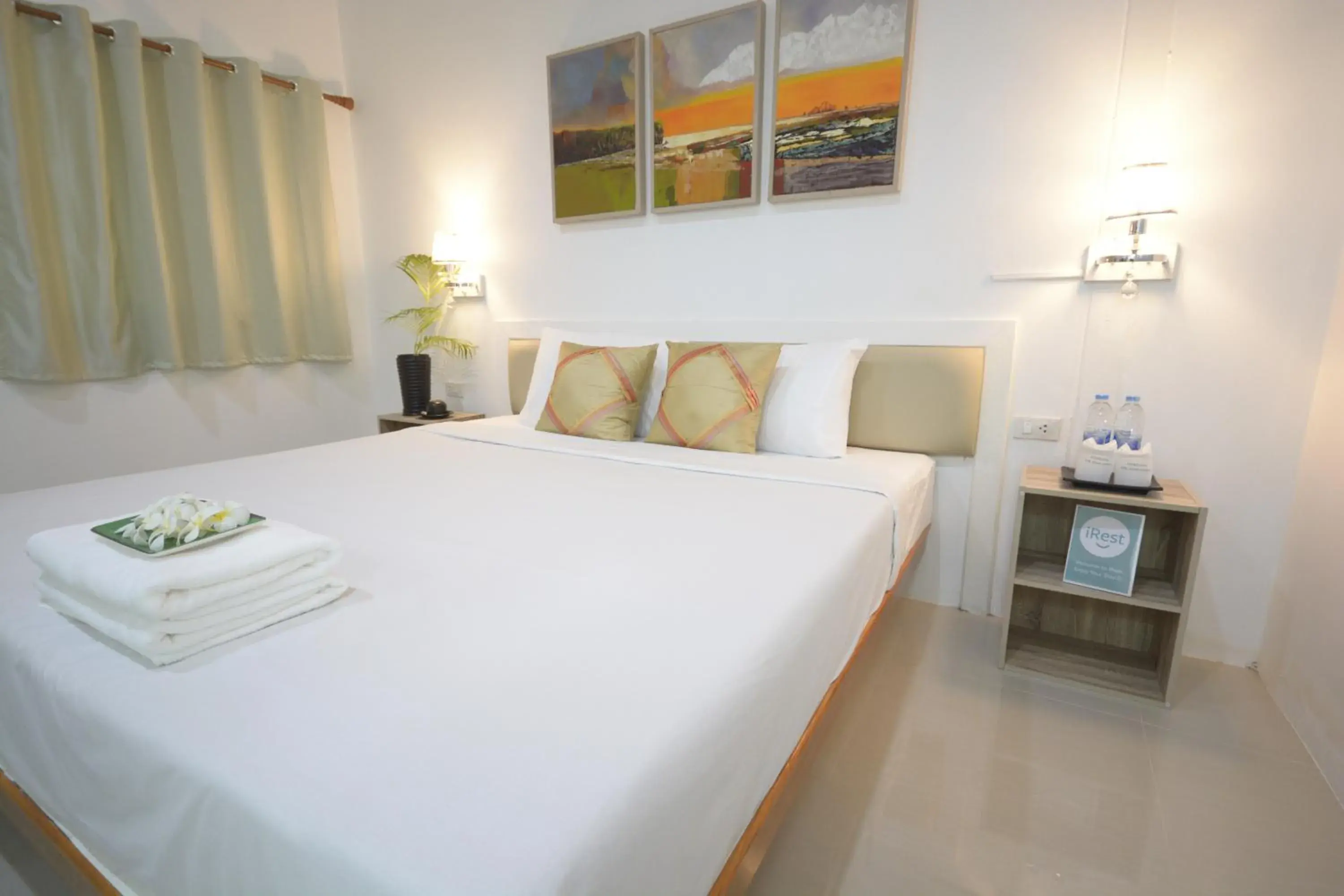 Superior Double Room in iRest Ao Nang Seafront Superior Double Room in iRest Ao Nang Seafront
