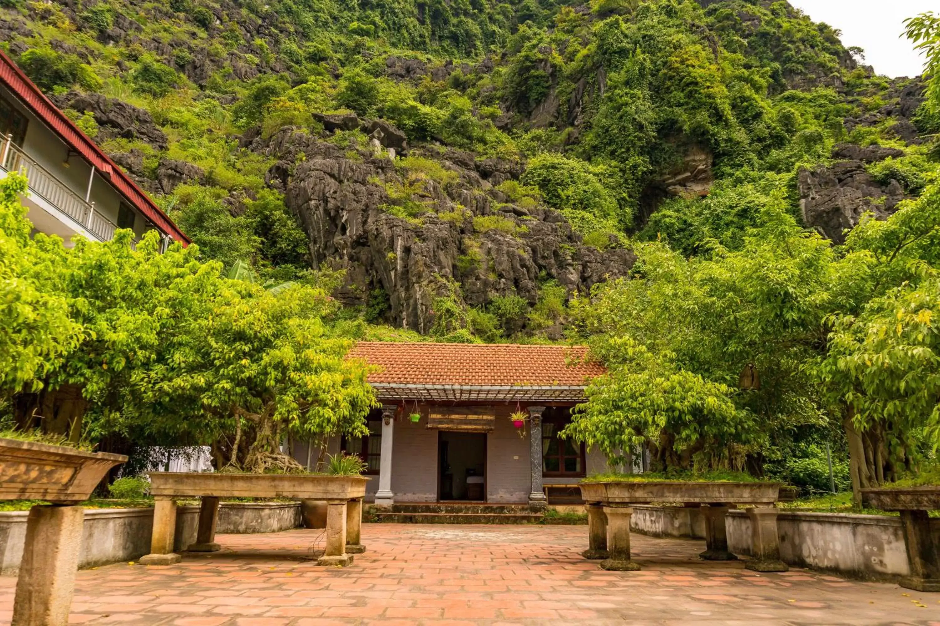Family Room with Mountain View in Mua Caves Ecolodge (Hang Mua) Family Room with Mountain View in Mua Caves Ecolodge (Hang Mua)