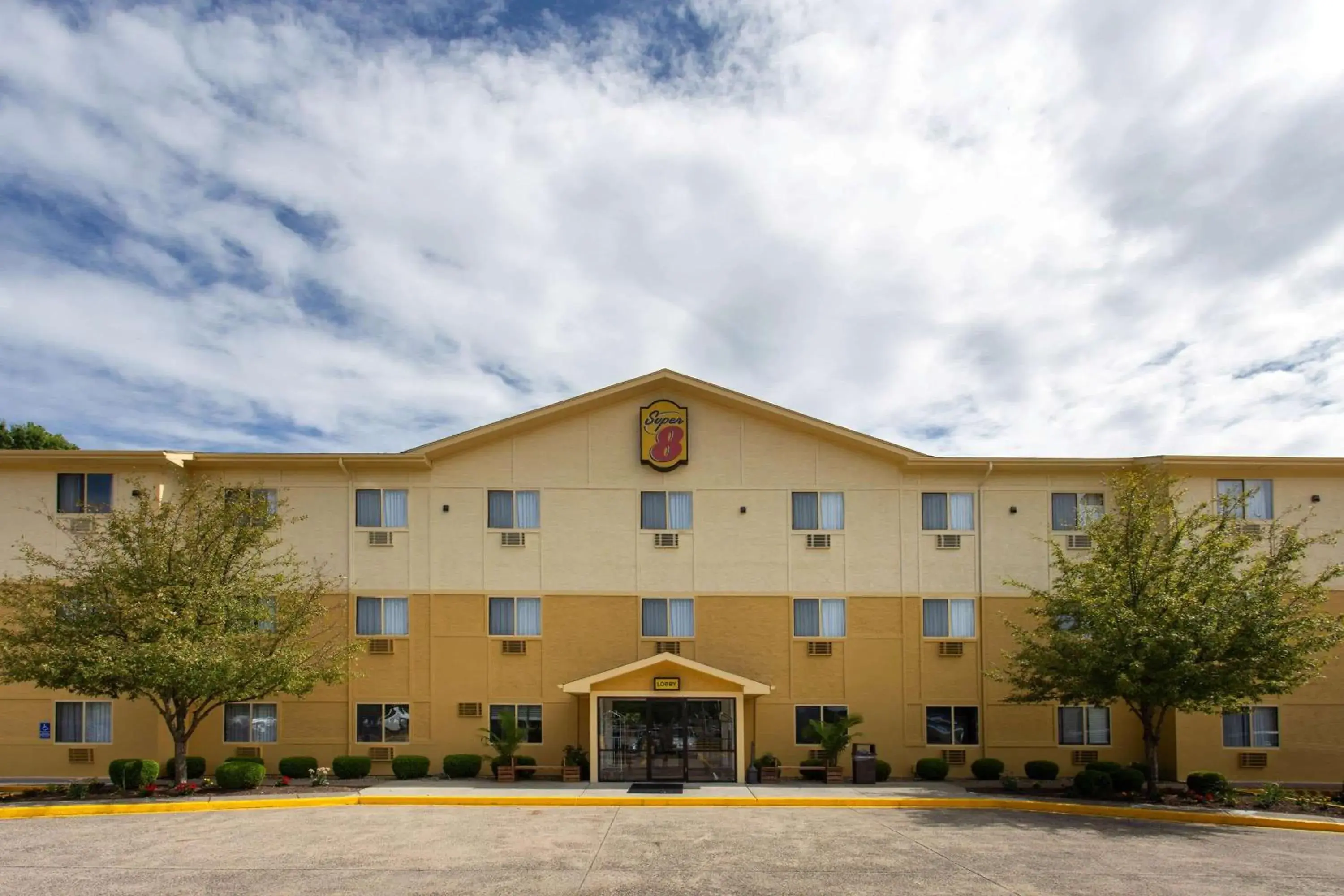 Super 8 by Wyndham Cromwell/Middletown Super 8 by Wyndham Cromwell/Middletown