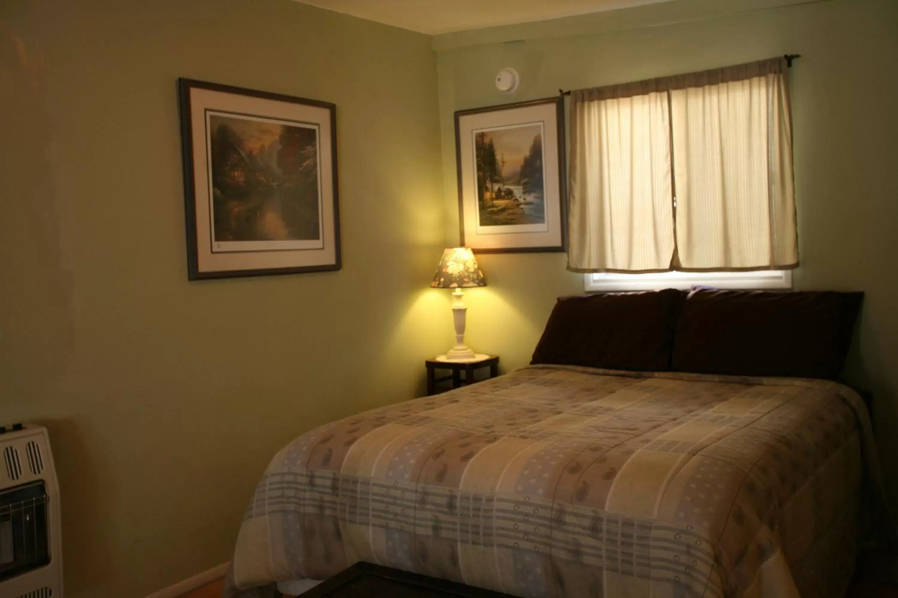 Two-Bedroom House in Spirit Tree Inn B&B Two-Bedroom House in Spirit Tree Inn B&B