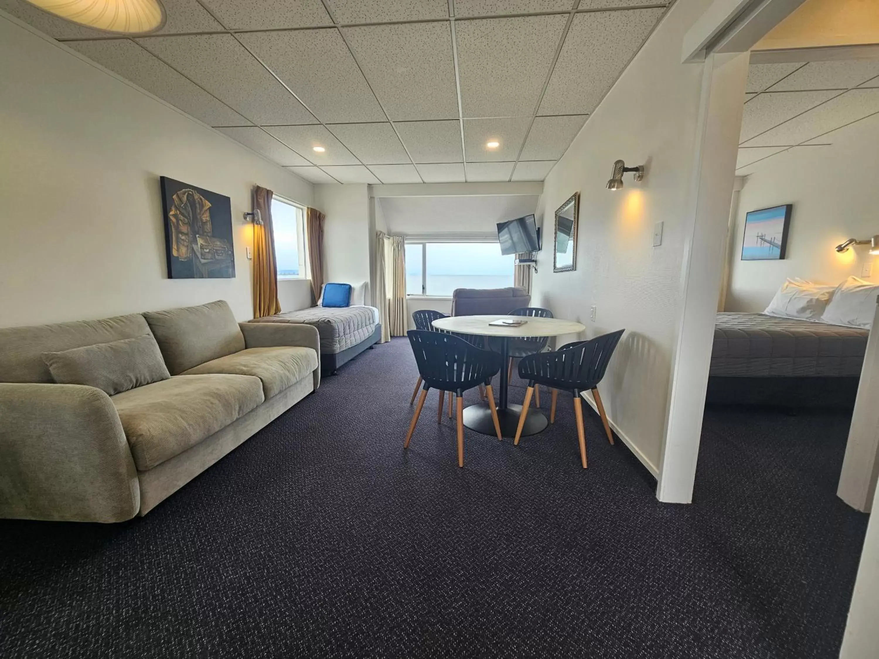 One-Bedroom Apartment with Lake View in Tui Oaks Motel One-Bedroom Apartment with Lake View in Tui Oaks Motel