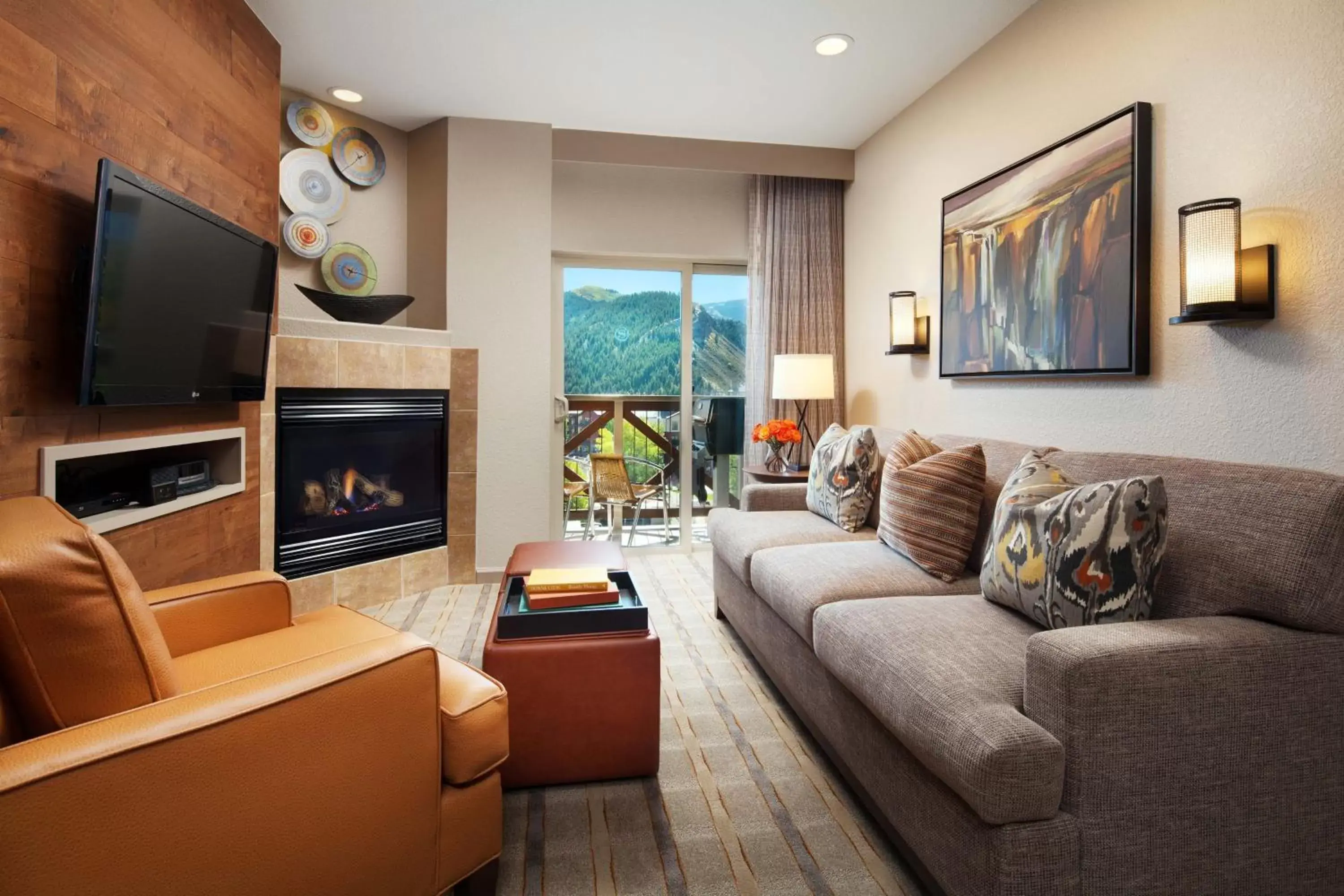 One-Bedroom Smaller Villa with Balcony - Hearing Accessible in Sheraton Mountain Vista Villas, Avon / Vail Valley One-Bedroom Smaller Villa with Balcony - Hearing Accessible in Sheraton Mountain Vista Villas, Avon / Vail Valley