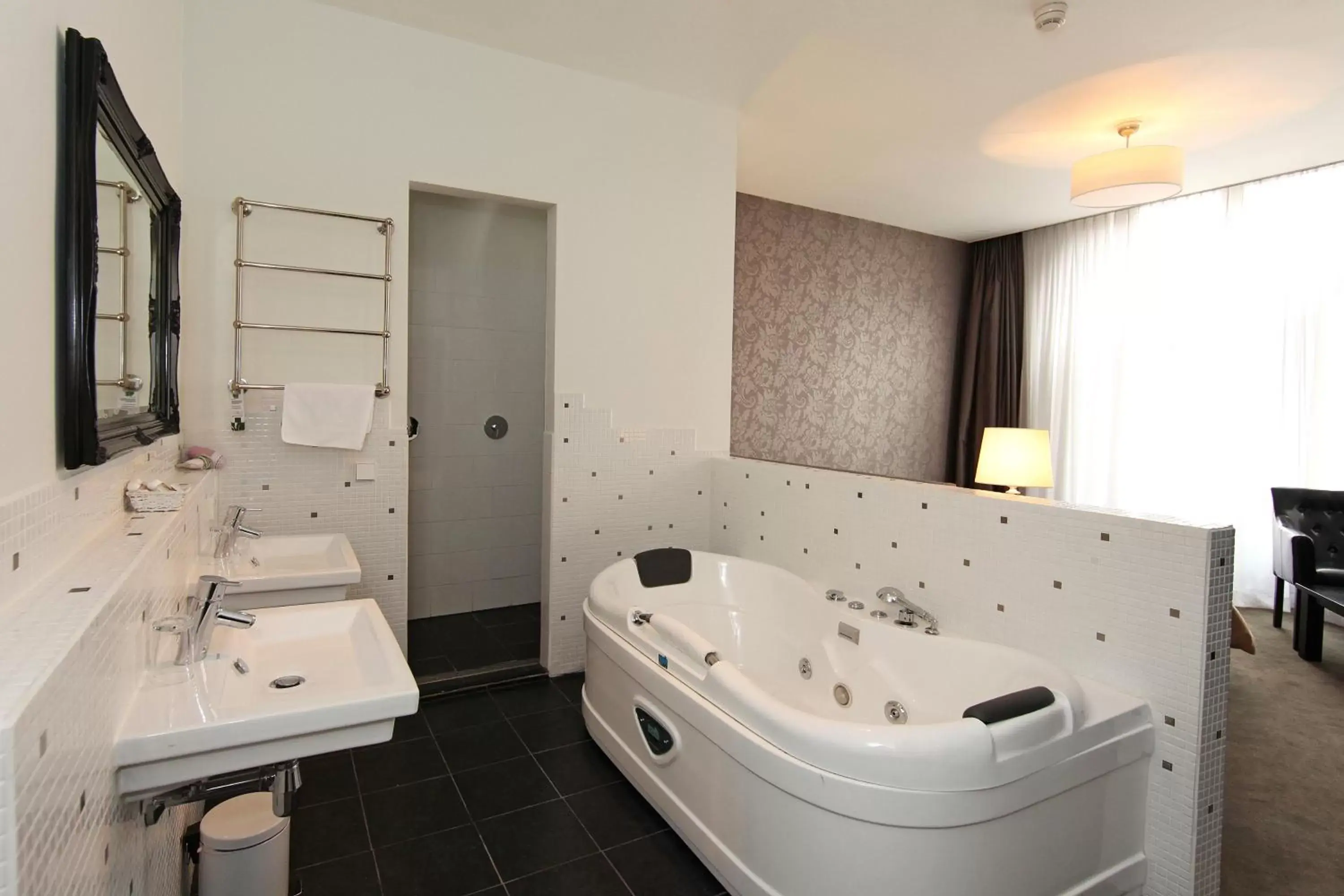 Junior Suite in Grand Hotel Alkmaar Junior Suite in Grand Hotel Alkmaar