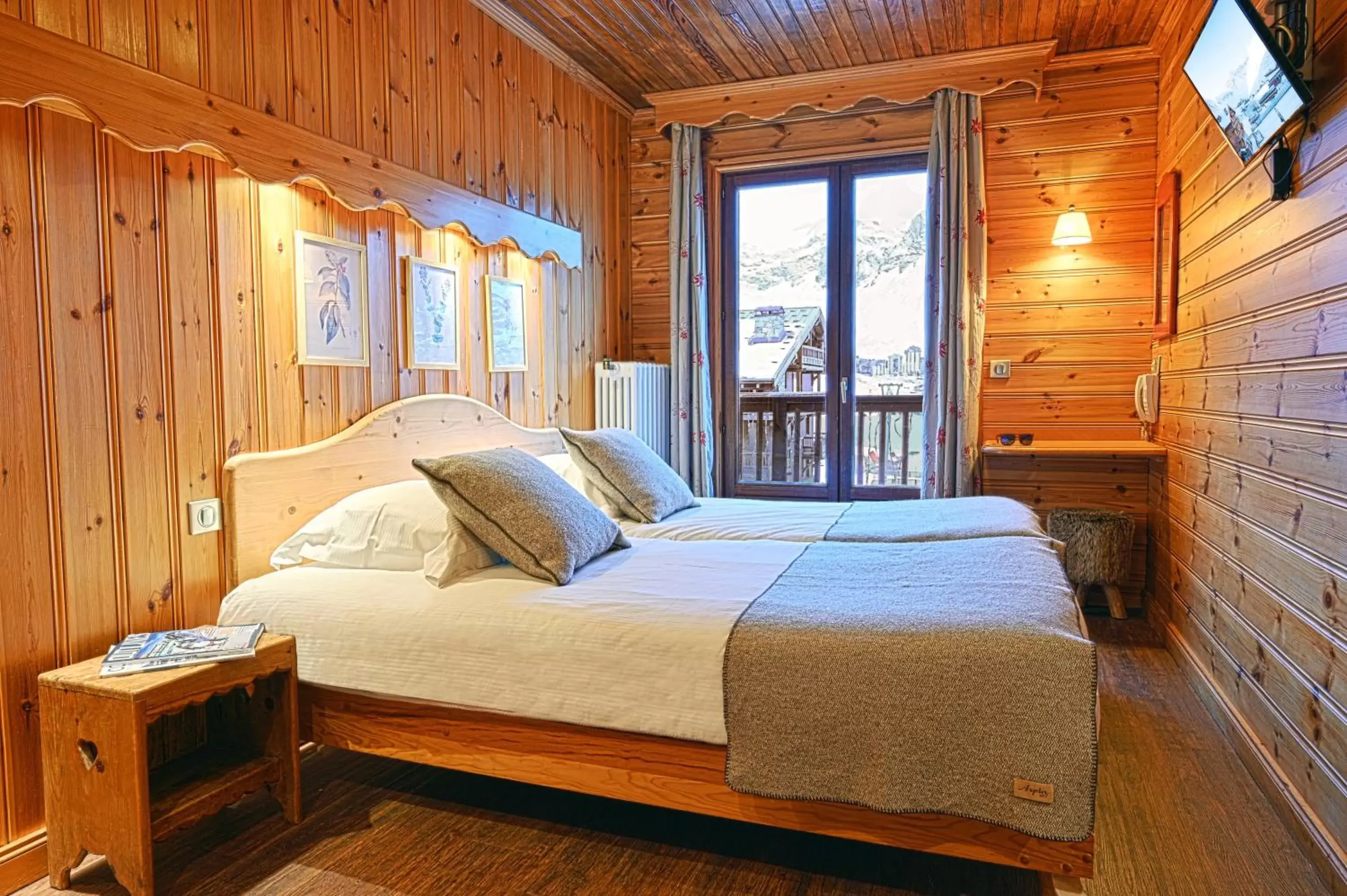 Double Room - Village View in Hôtel L'Arbina Double Room - Village View in Hôtel L'Arbina