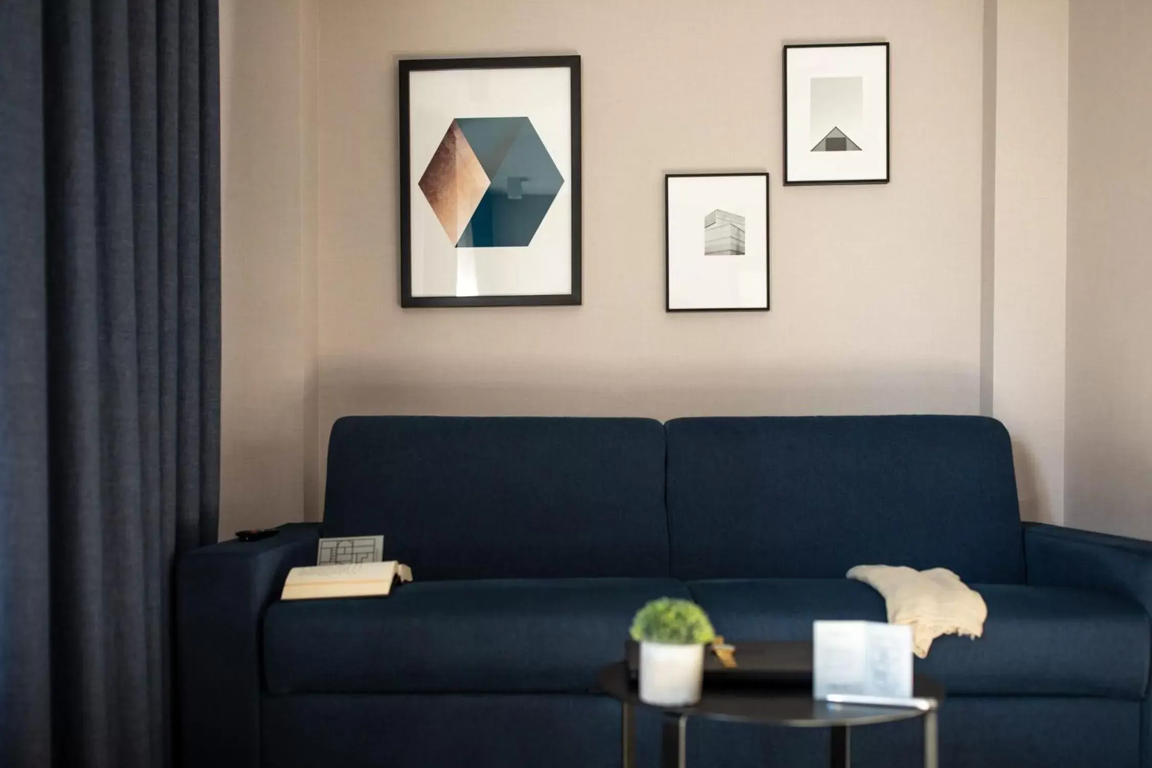 One-Bedroom Apartment in Ramirez Flats Valencia One-Bedroom Apartment in Ramirez Flats Valencia