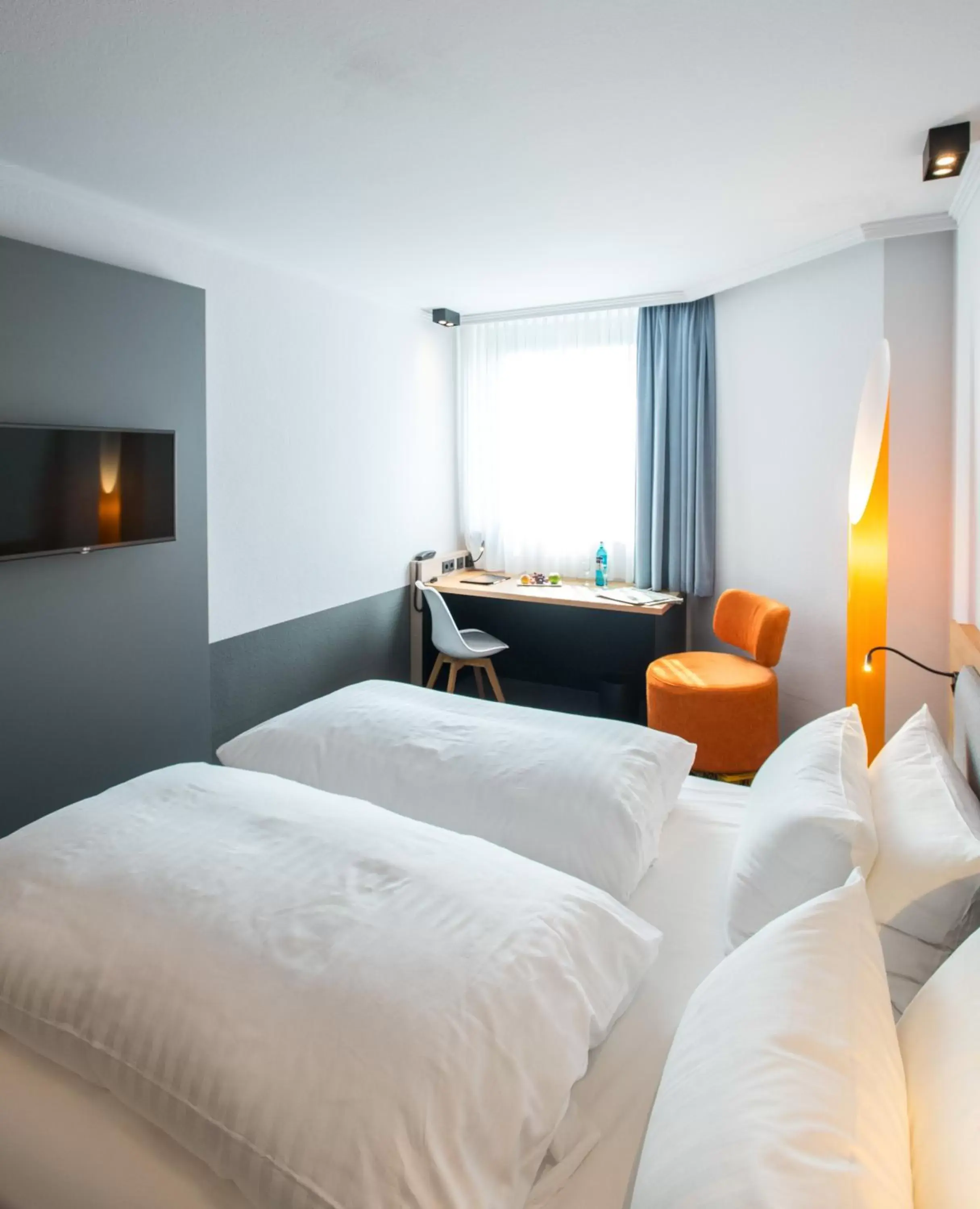 Comfort Double Room - Free City Ticket in Flemings Hotel Wuppertal-Central former Flemings Express Wuppertal Comfort Double Room - Free City Ticket in Flemings Hotel Wuppertal-Central former Flemings Express Wuppertal