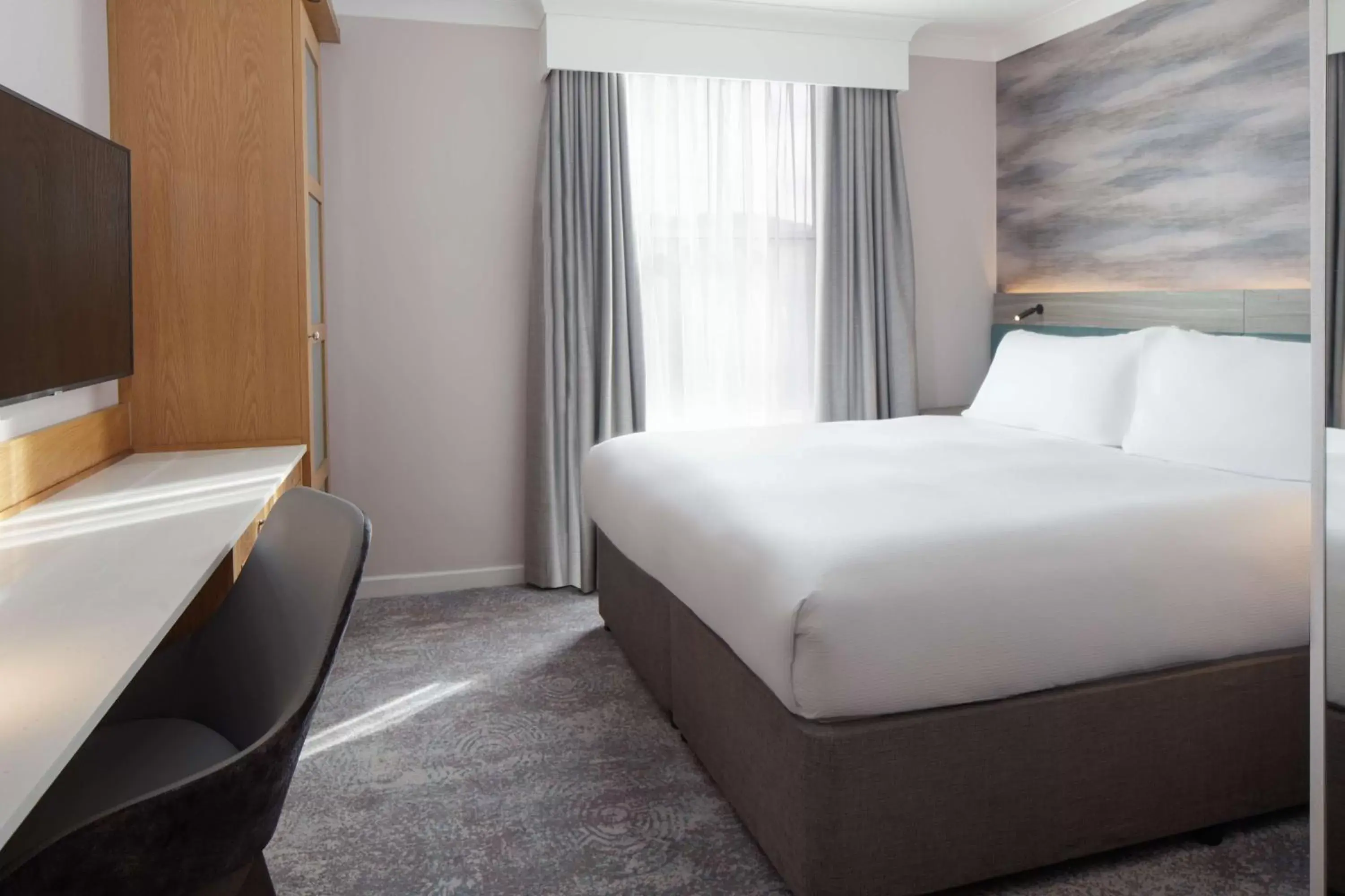 King Guest Room in DoubleTree by Hilton Bath King Guest Room in DoubleTree by Hilton Bath