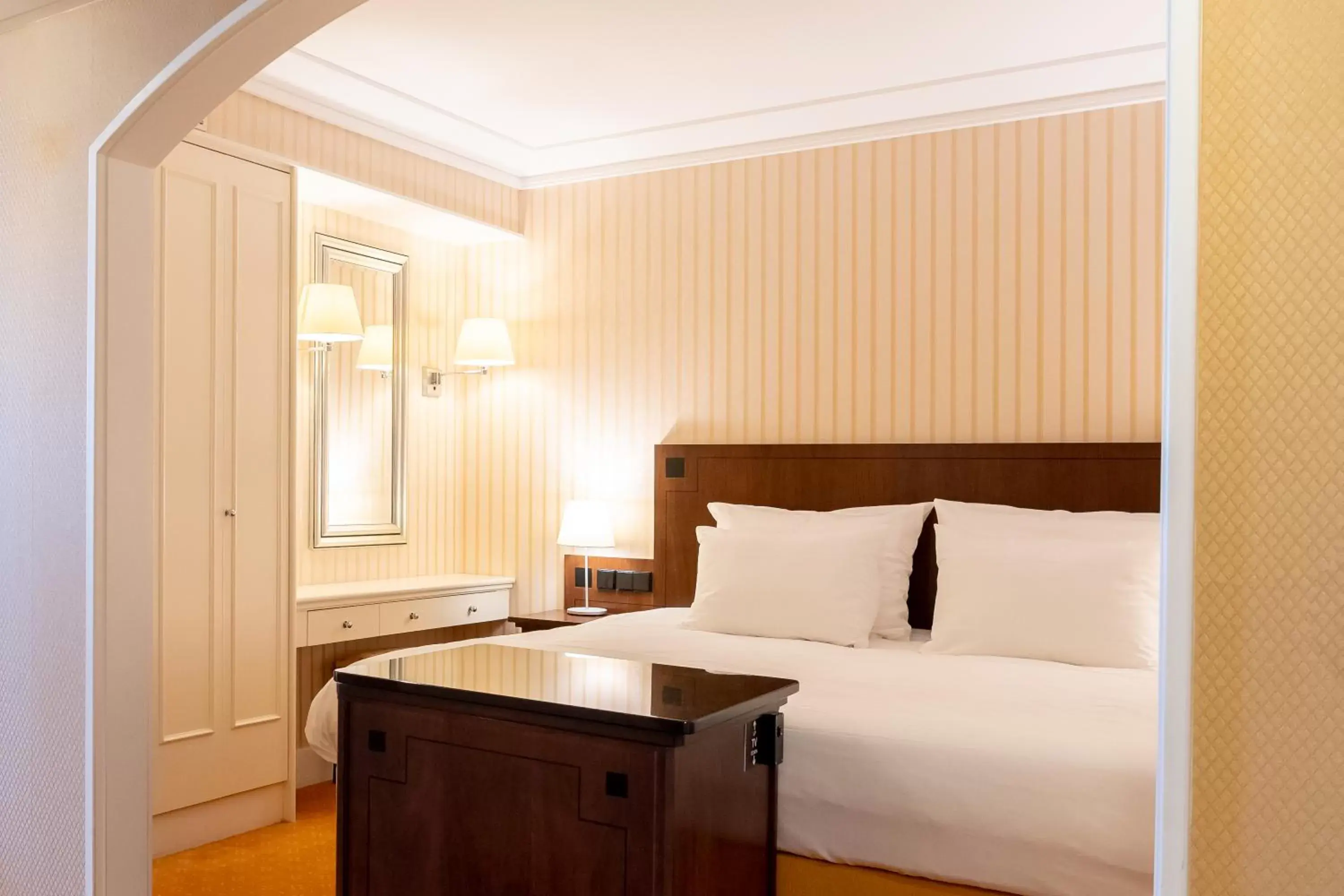 Family Room with Village View in Van der Valk Palace Hotel Noordwijk Family Room with Village View in Van der Valk Palace Hotel Noordwijk