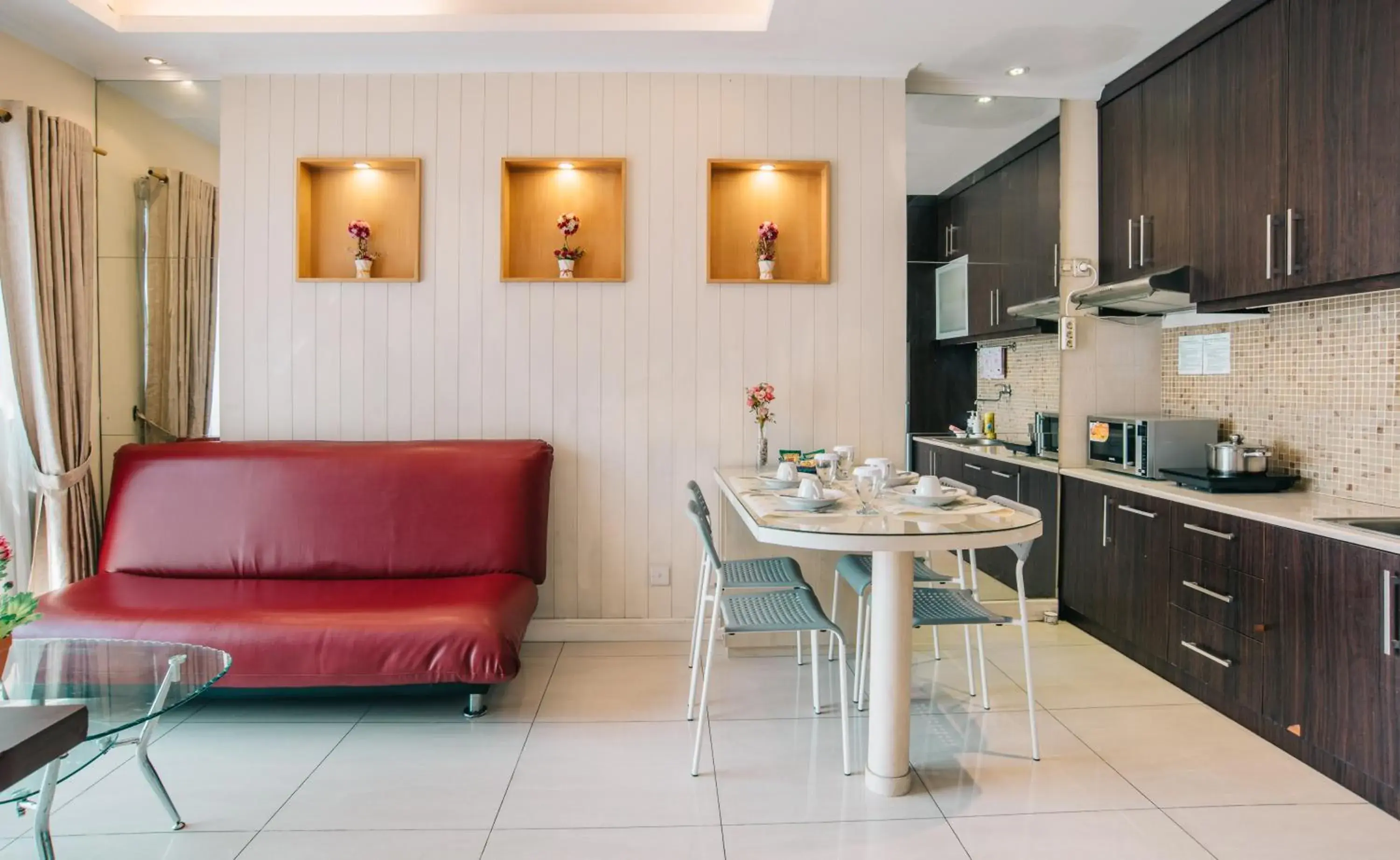 Two-Bedroom Apartment in Ravarine Suite Apartment Two-Bedroom Apartment in Ravarine Suite Apartment