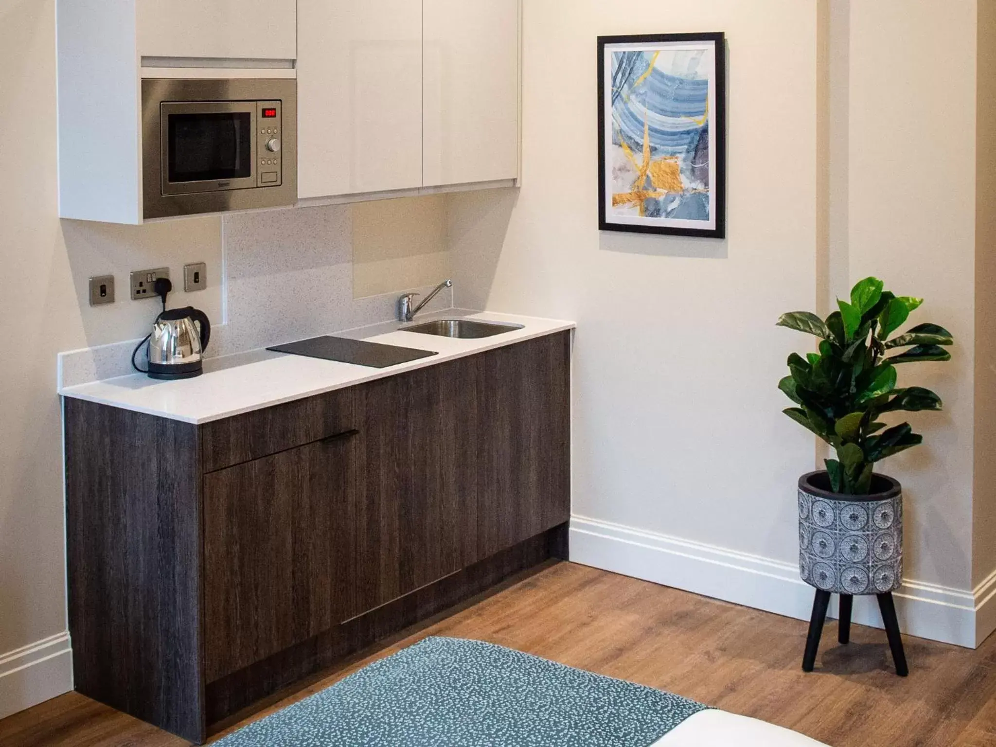 Small Double Room in The Gresham Aparthotel Small Double Room in The Gresham Aparthotel