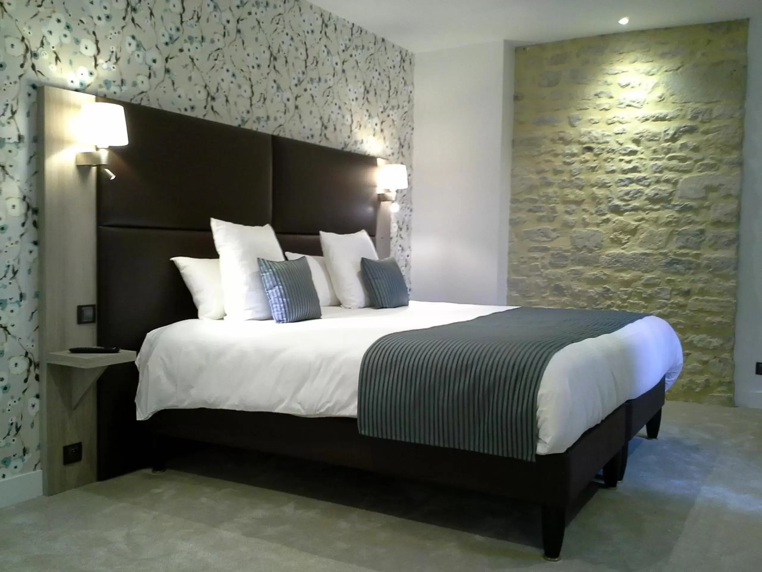 Superior Deluxe Double or Twin Room in La Maison de Mathilde Superior Deluxe Double or Twin Room in La Maison de Mathilde