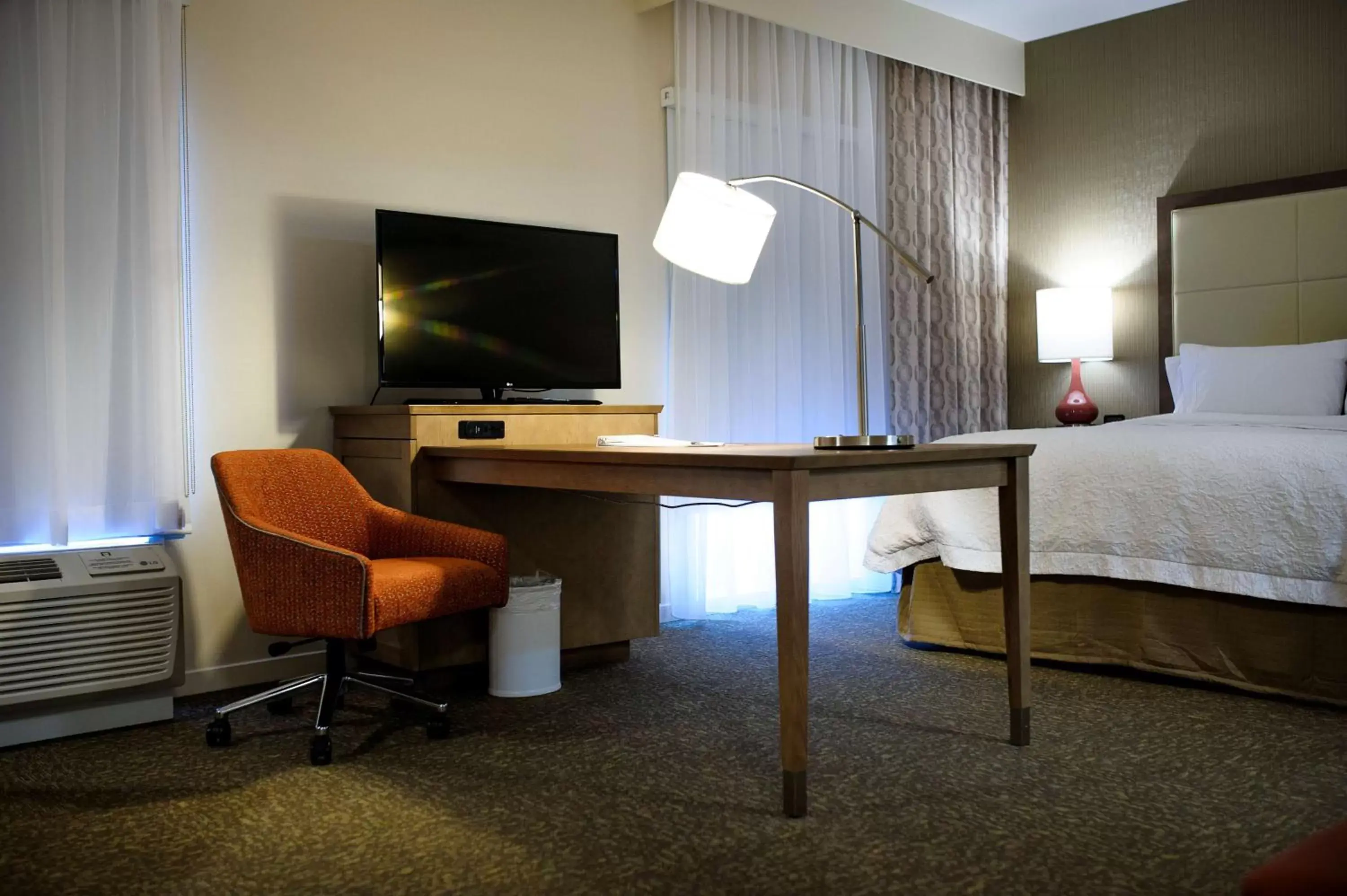 King Studio Suite - Non Smoking in Hampton Inn & Suites Truro, NS King Studio Suite - Non Smoking in Hampton Inn & Suites Truro, NS