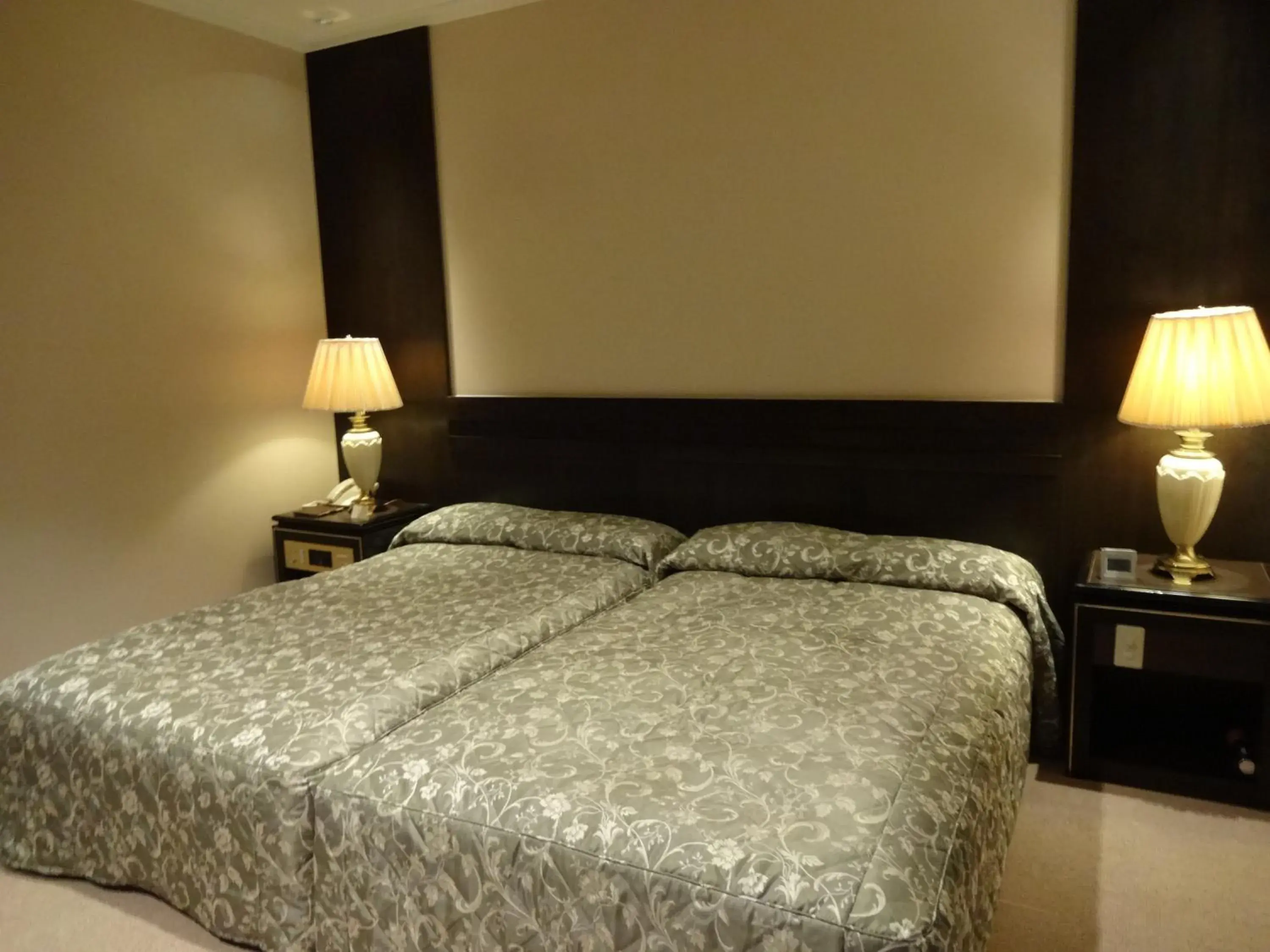 Suite in Kyu Karuizawa Hotel Otowa No Mori Suite in Kyu Karuizawa Hotel Otowa No Mori