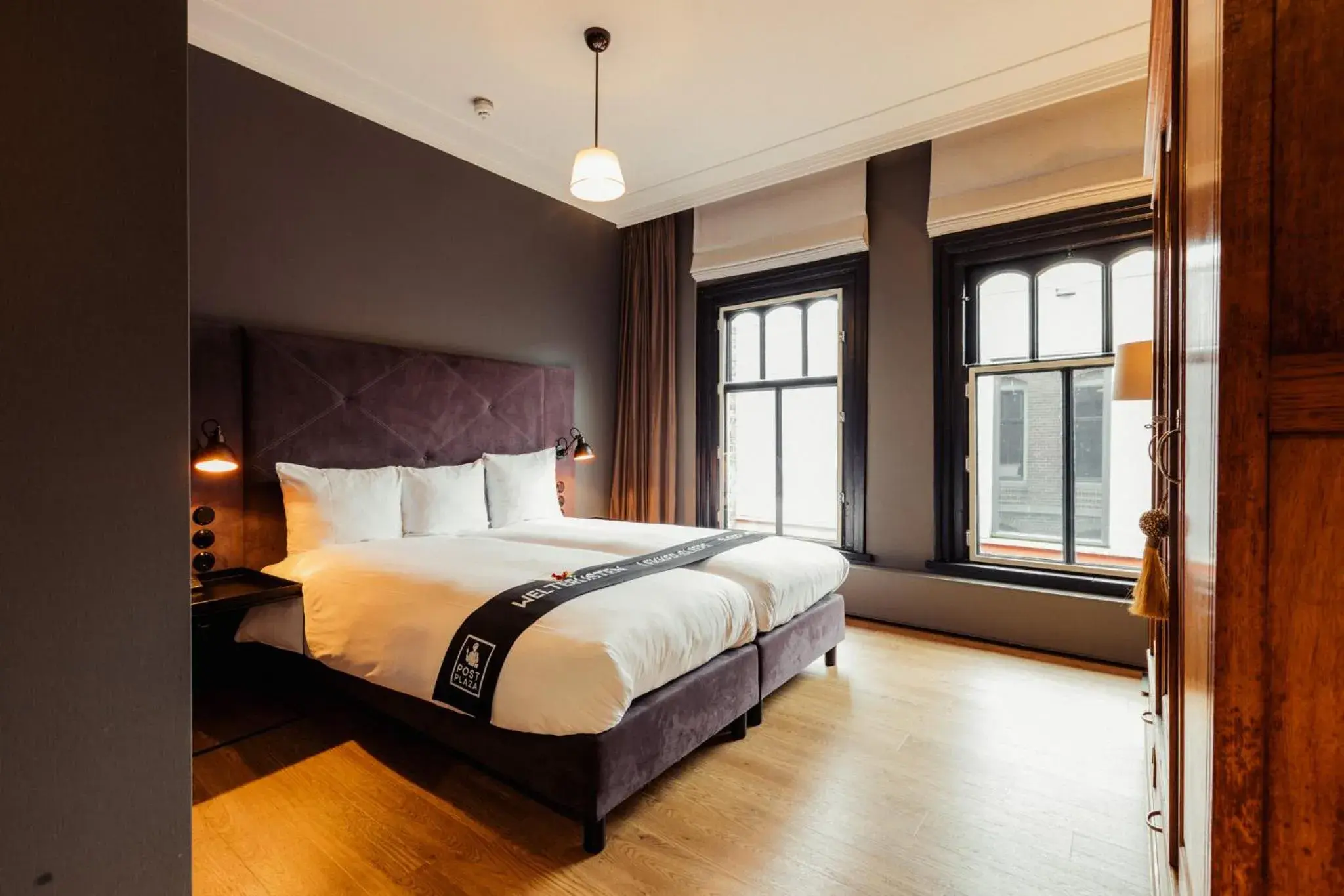 Comfort Twin Room in Post-Plaza Hotel & Grand Café Comfort Twin Room in Post-Plaza Hotel & Grand Café