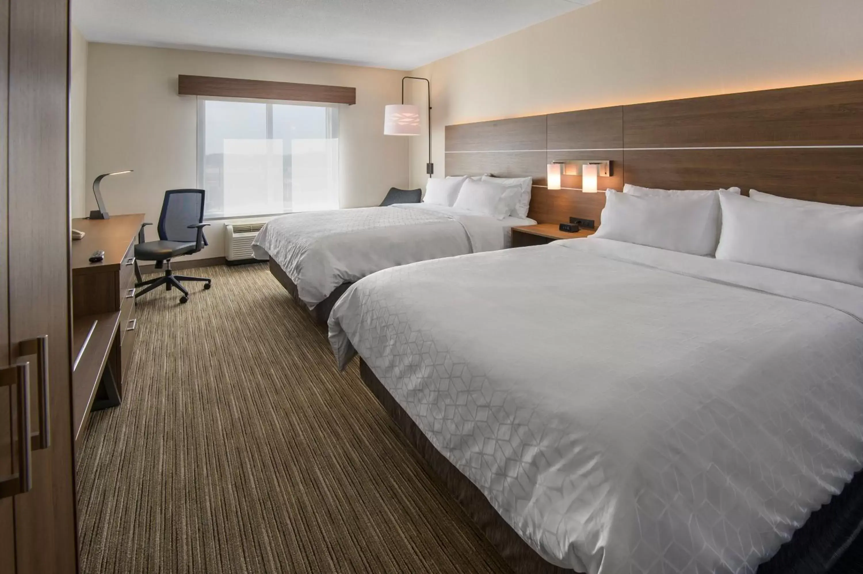 Queen Room with Two Queen Beds and Wheelchair Access - Non-Smoking in Holiday Inn Express Hotel & Suites North Bay, an IHG Hotel Queen Room with Two Queen Beds and Wheelchair Access - Non-Smoking in Holiday Inn Express Hotel & Suites North Bay, an IHG Hotel