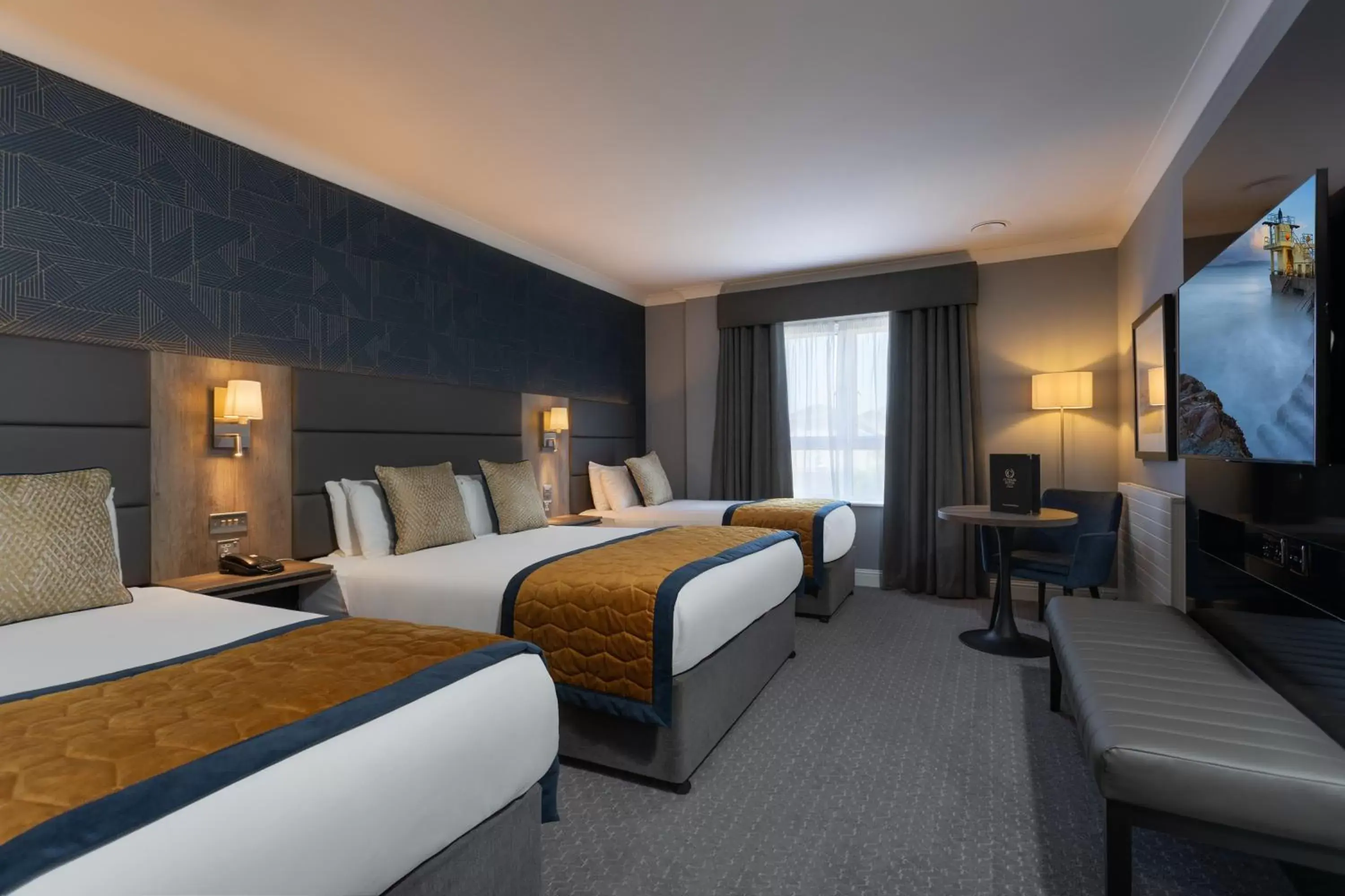 Family Room (2 Adults + 2 Children) in Clybaun Hotel Family Room (2 Adults + 2 Children) in Clybaun Hotel