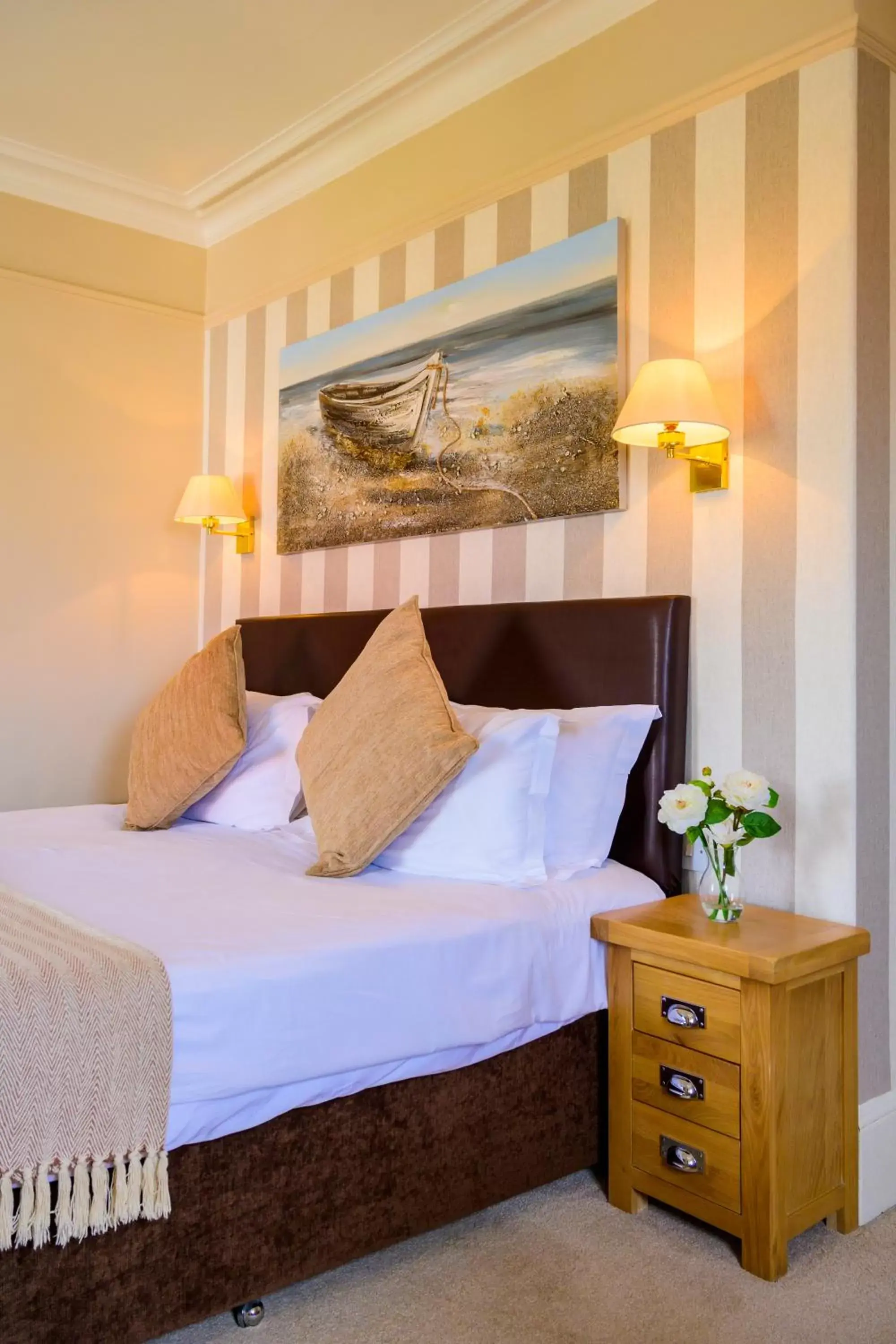 Double Room with Sea View in The White House Inn - Whitby Double Room with Sea View in The White House Inn - Whitby