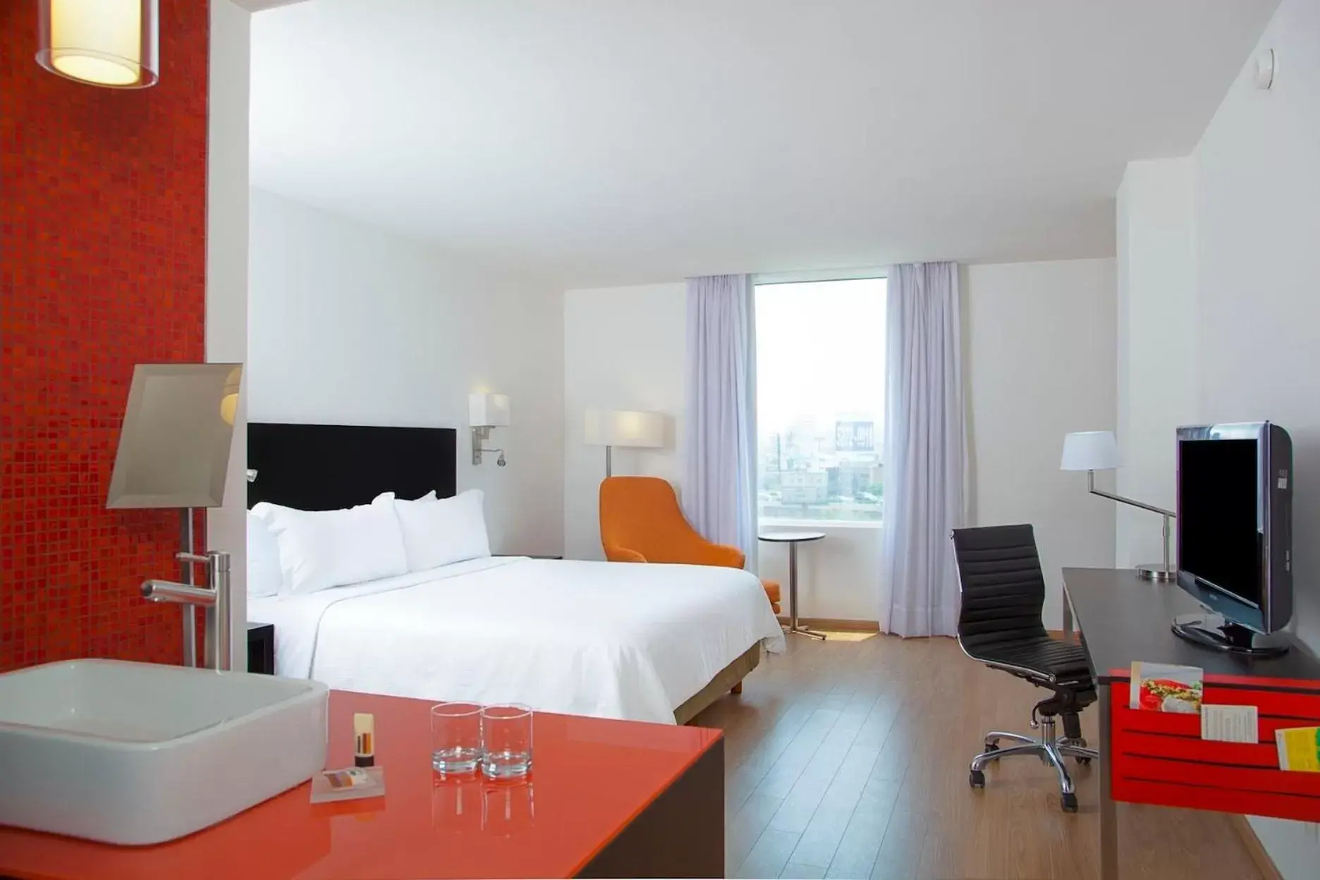 King Room in Fiesta Inn Naucalpan King Room in Fiesta Inn Naucalpan