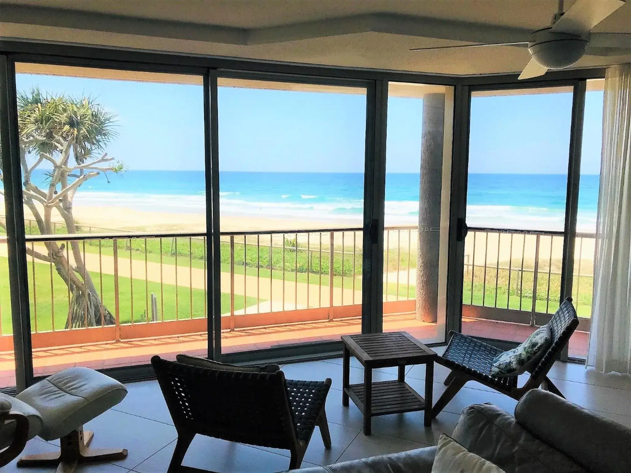 Two-Bedroom Apartment - Beachfront - Non Smoking in Sanctuary Beach Resort Two-Bedroom Apartment - Beachfront - Non Smoking in Sanctuary Beach Resort