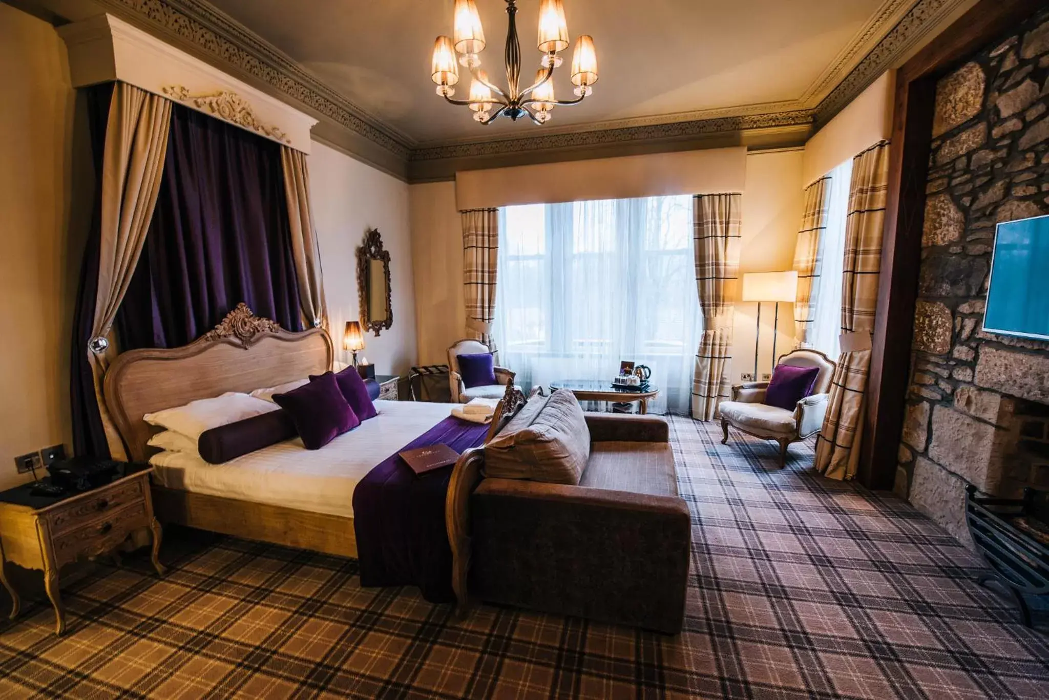 Suite - single occupancy in Lynnhurst Hotel Suite - single occupancy in Lynnhurst Hotel