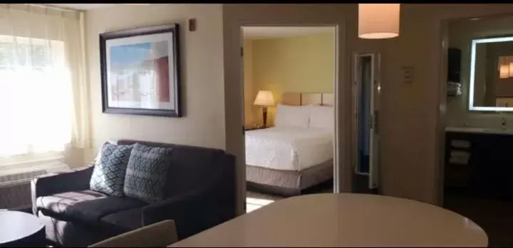 Candlewood Suites Houston Medical Center by IHG Candlewood Suites Houston Medical Center by IHG