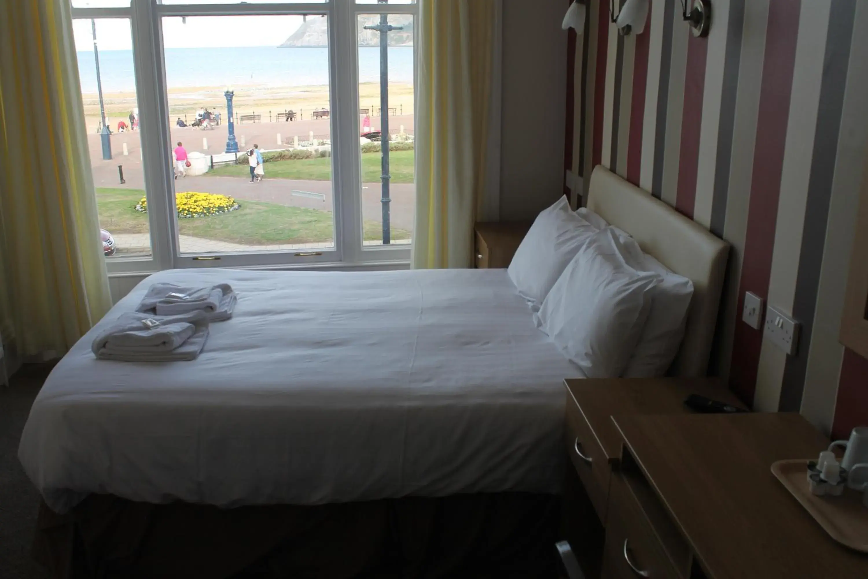 Standard Twin Room with Sea View in Baytree Hotel Standard Twin Room with Sea View in Baytree Hotel