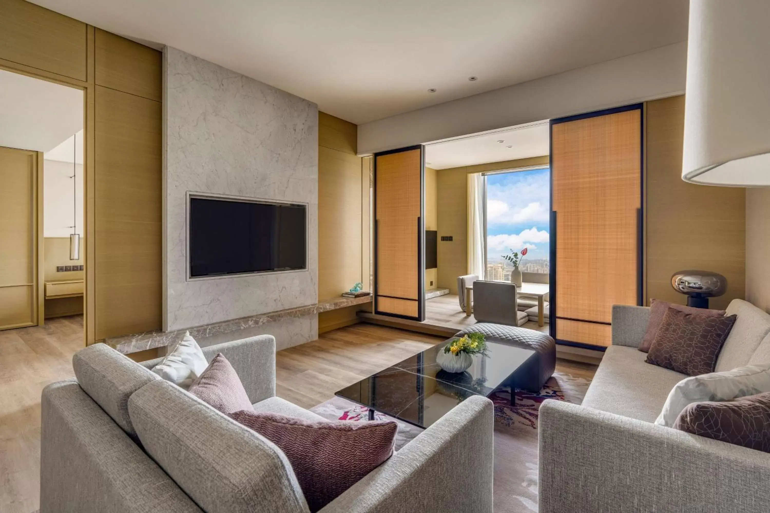 One-Bedroom Executive Grand King Suite with Executive Lounge Access in Kaohsiung Marriott Hotel One-Bedroom Executive Grand King Suite with Executive Lounge Access in Kaohsiung Marriott Hotel