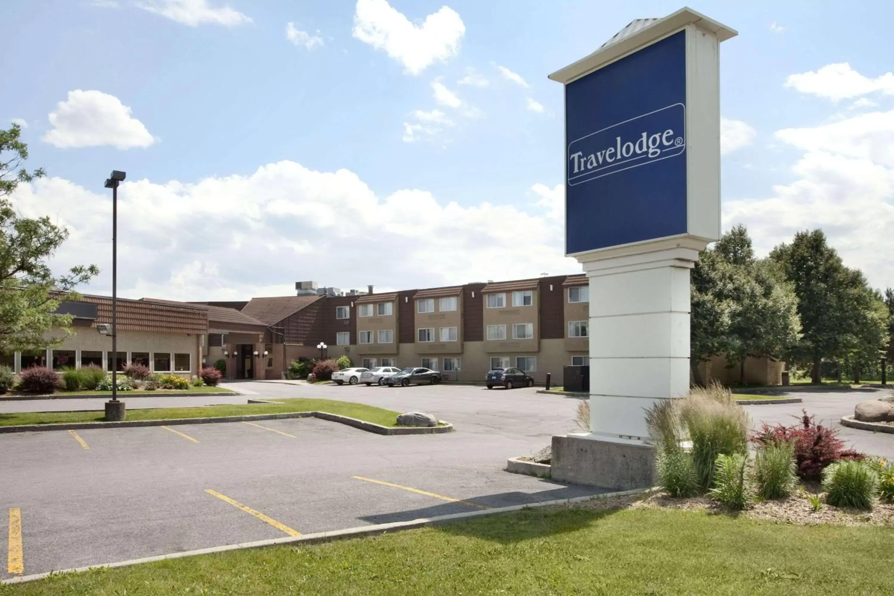 Travelodge by Wyndham Ottawa East Travelodge by Wyndham Ottawa East