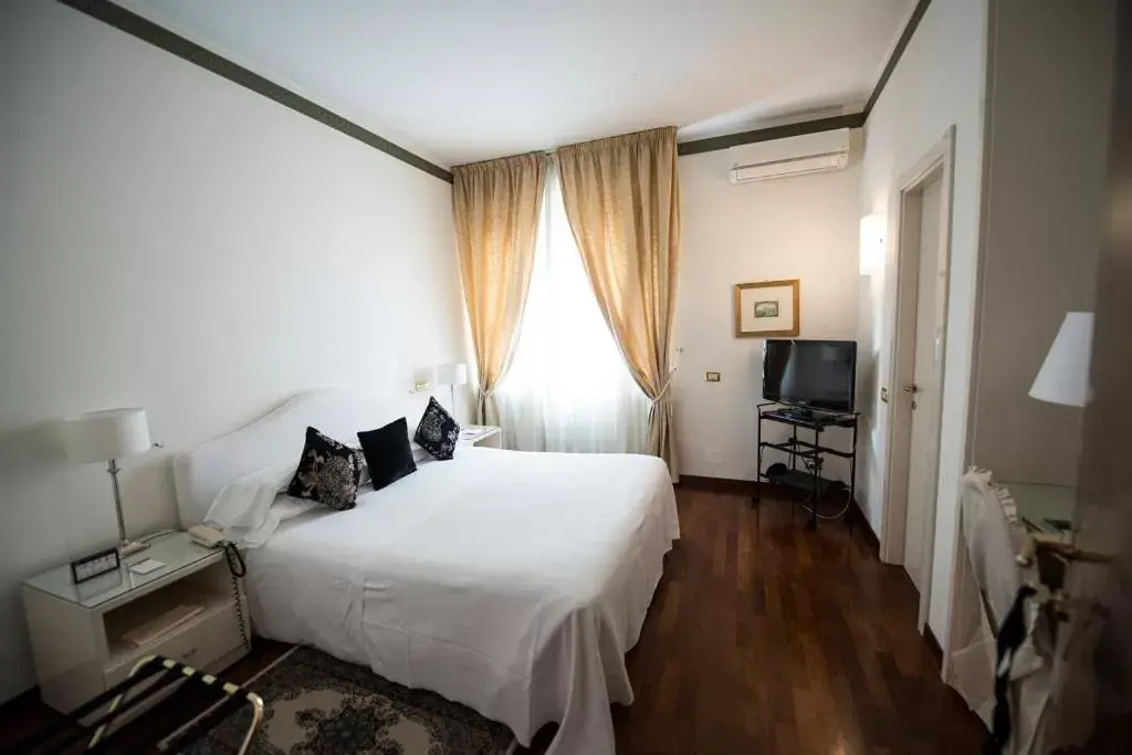 Classic Double or Twin Room in Grand Hotel Passetto Classic Double or Twin Room in Grand Hotel Passetto