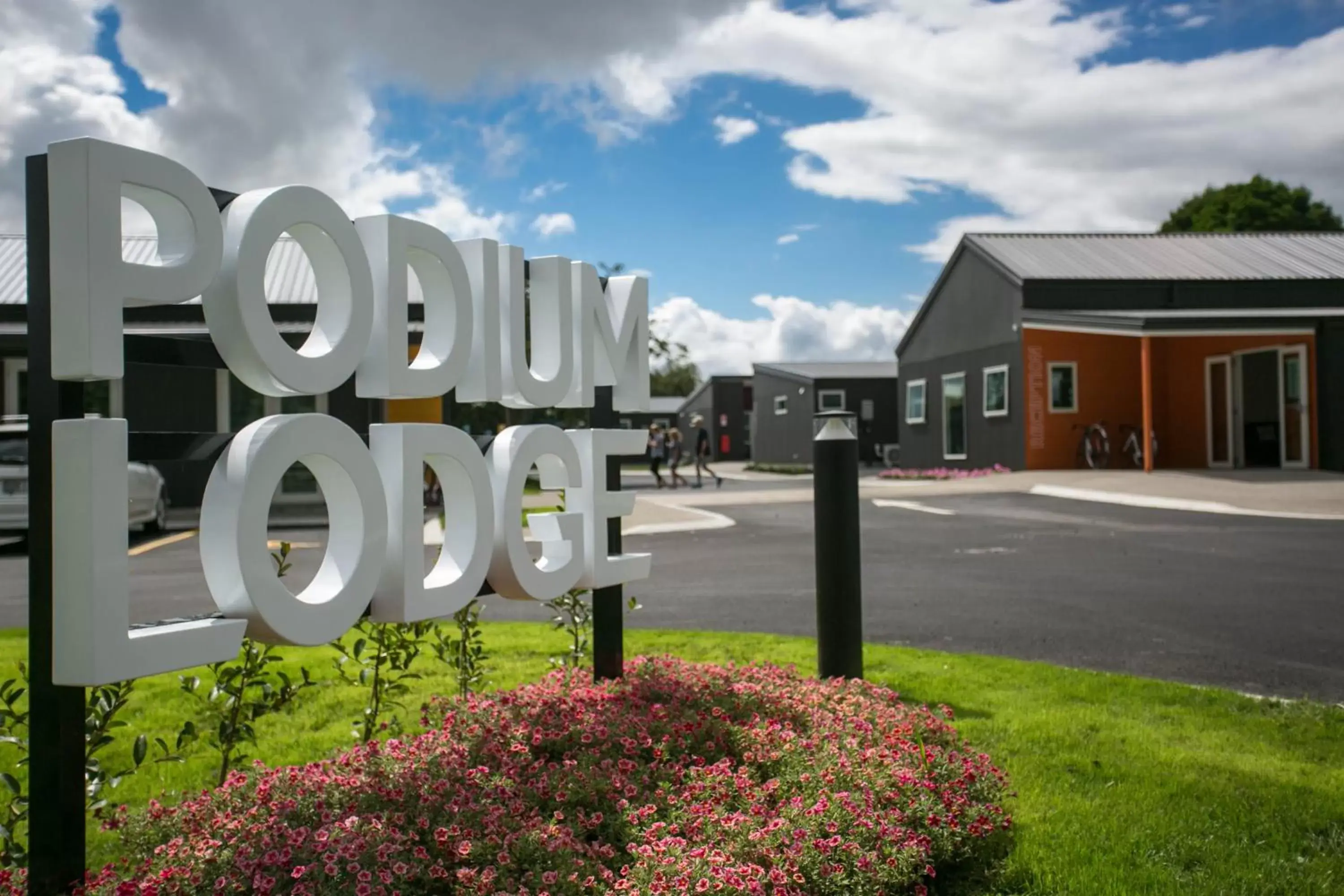Podium Lodge Podium Lodge