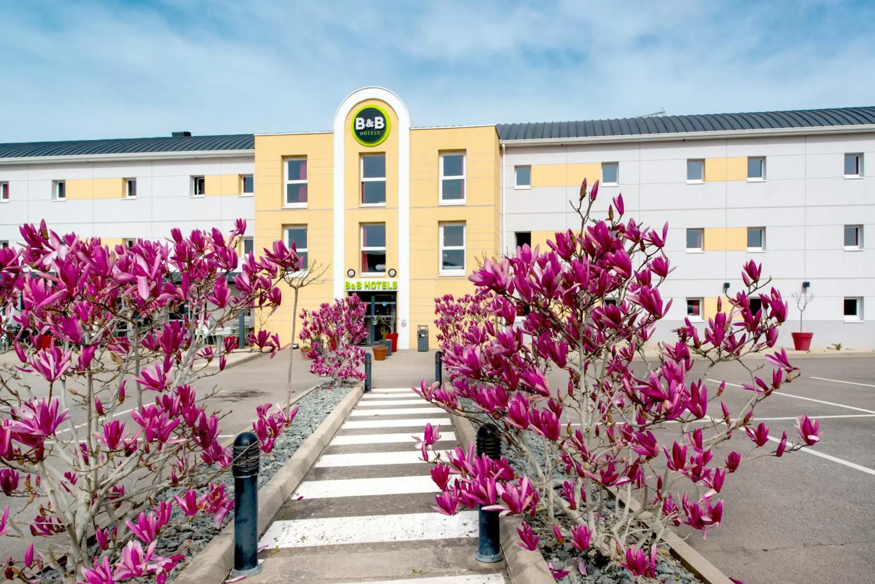B&B HOTEL Cholet Nord B&B HOTEL Cholet Nord