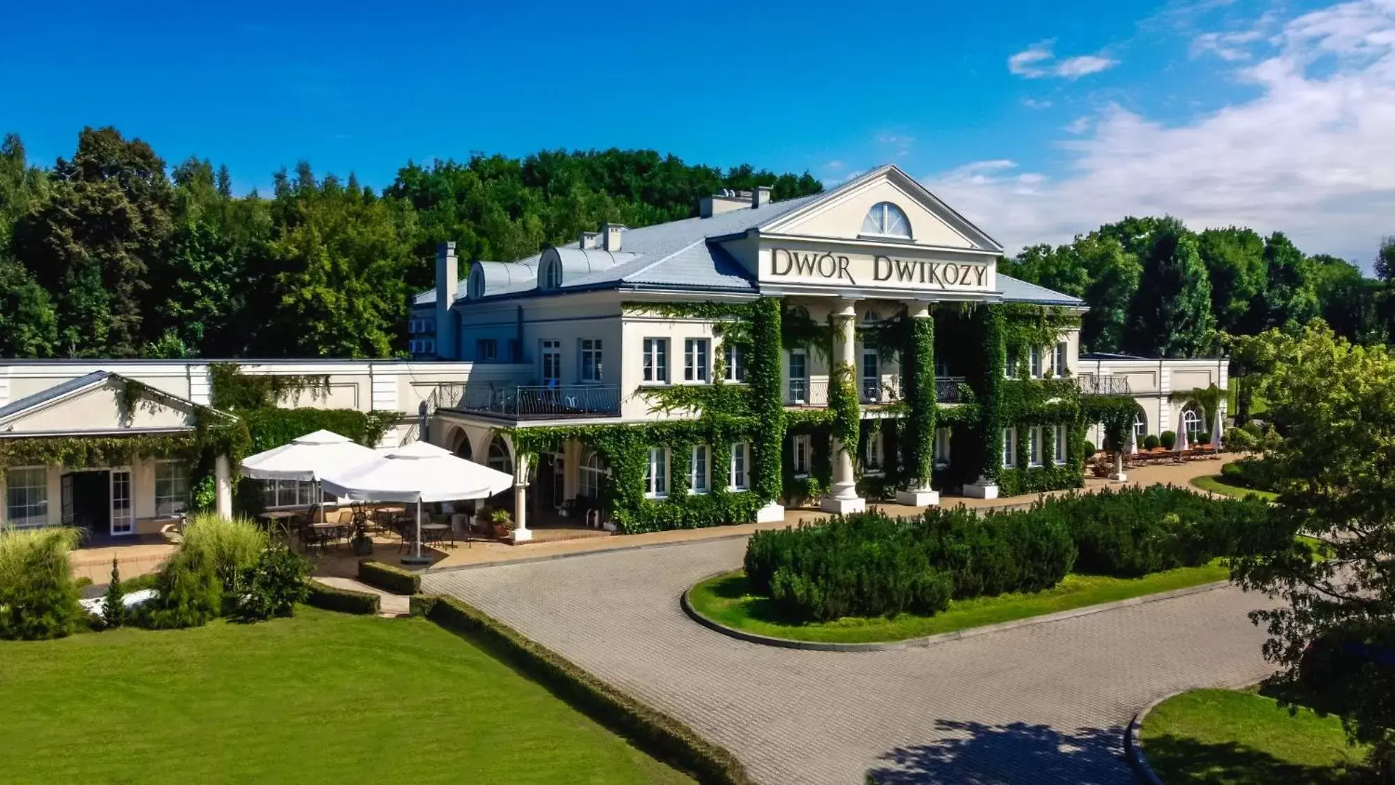 Dwór Dwikozy Dwór Dwikozy