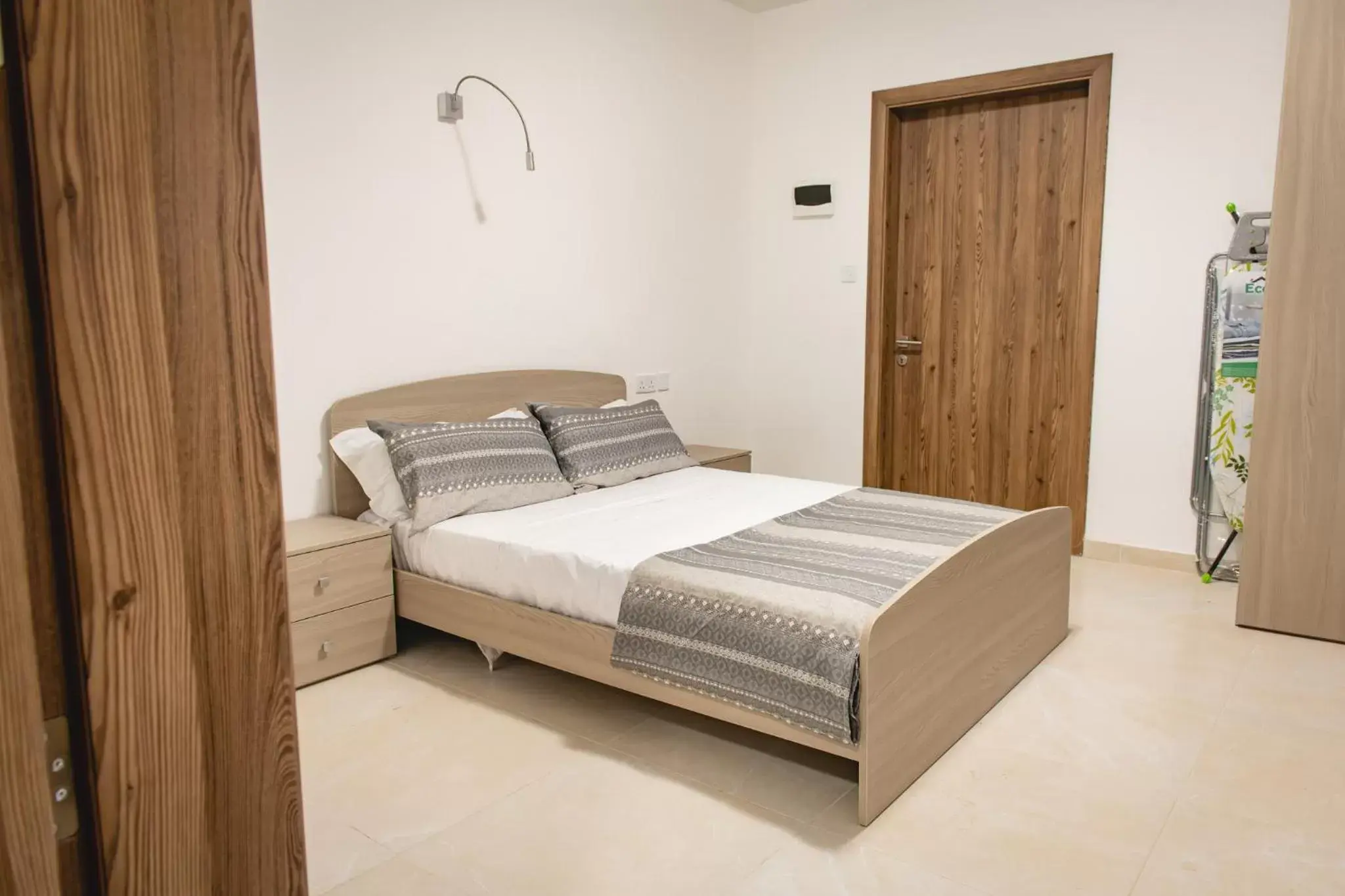 King Room - Disability Access in Mon-Chery King Room - Disability Access in Mon-Chery