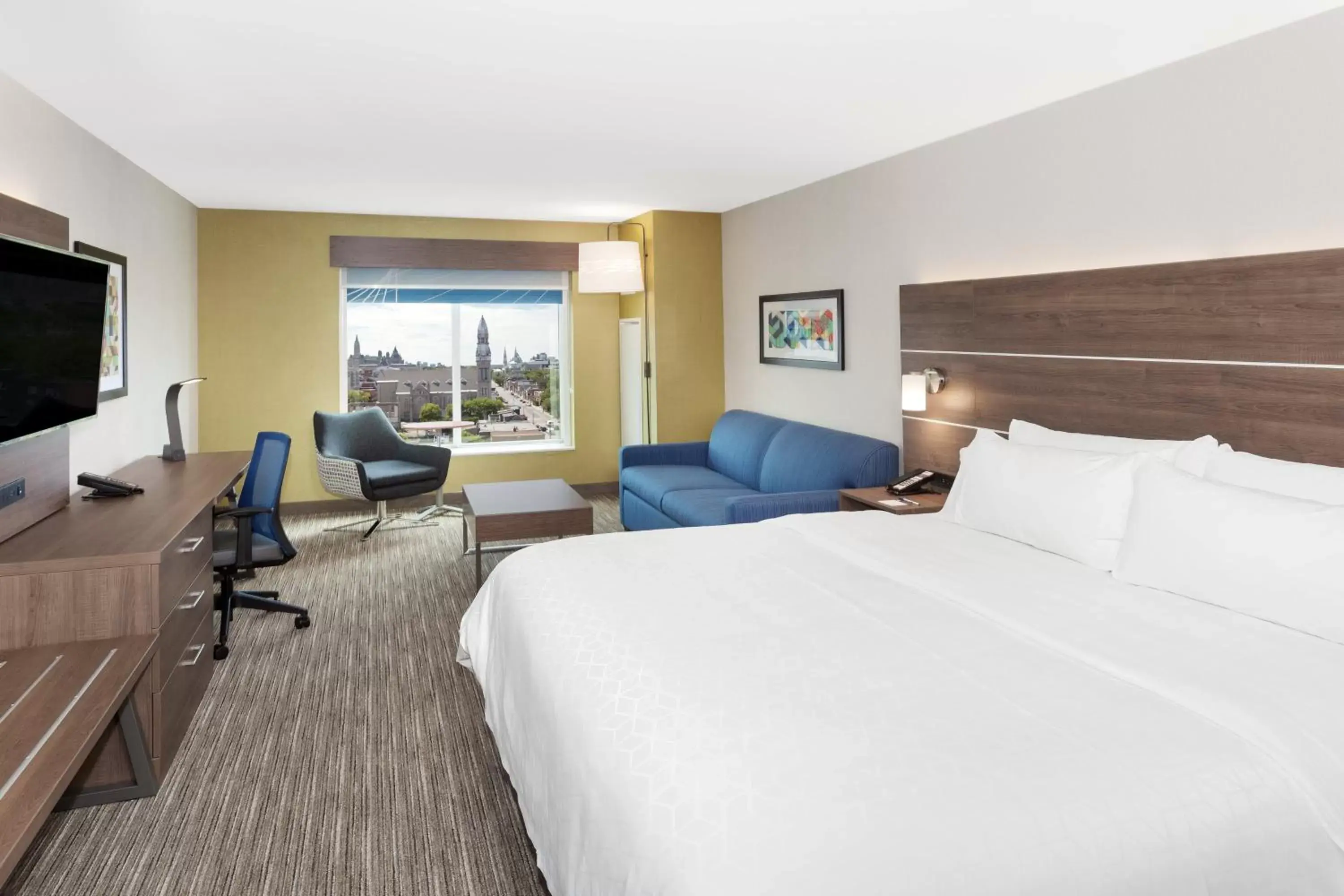 King Suite in Holiday Inn Express & Suites Downtown Ottawa East by IHG King Suite in Holiday Inn Express & Suites Downtown Ottawa East by IHG