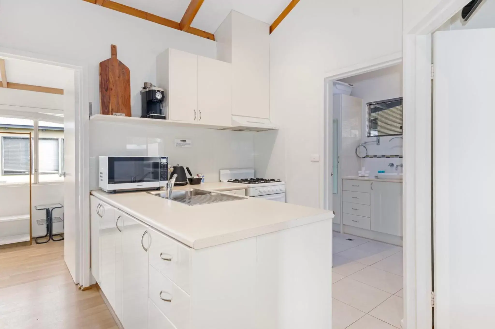 2 Bed 1 Bath Cottage with Bunks in Bay Village Dunsborough 2 Bed 1 Bath Cottage with Bunks in Bay Village Dunsborough