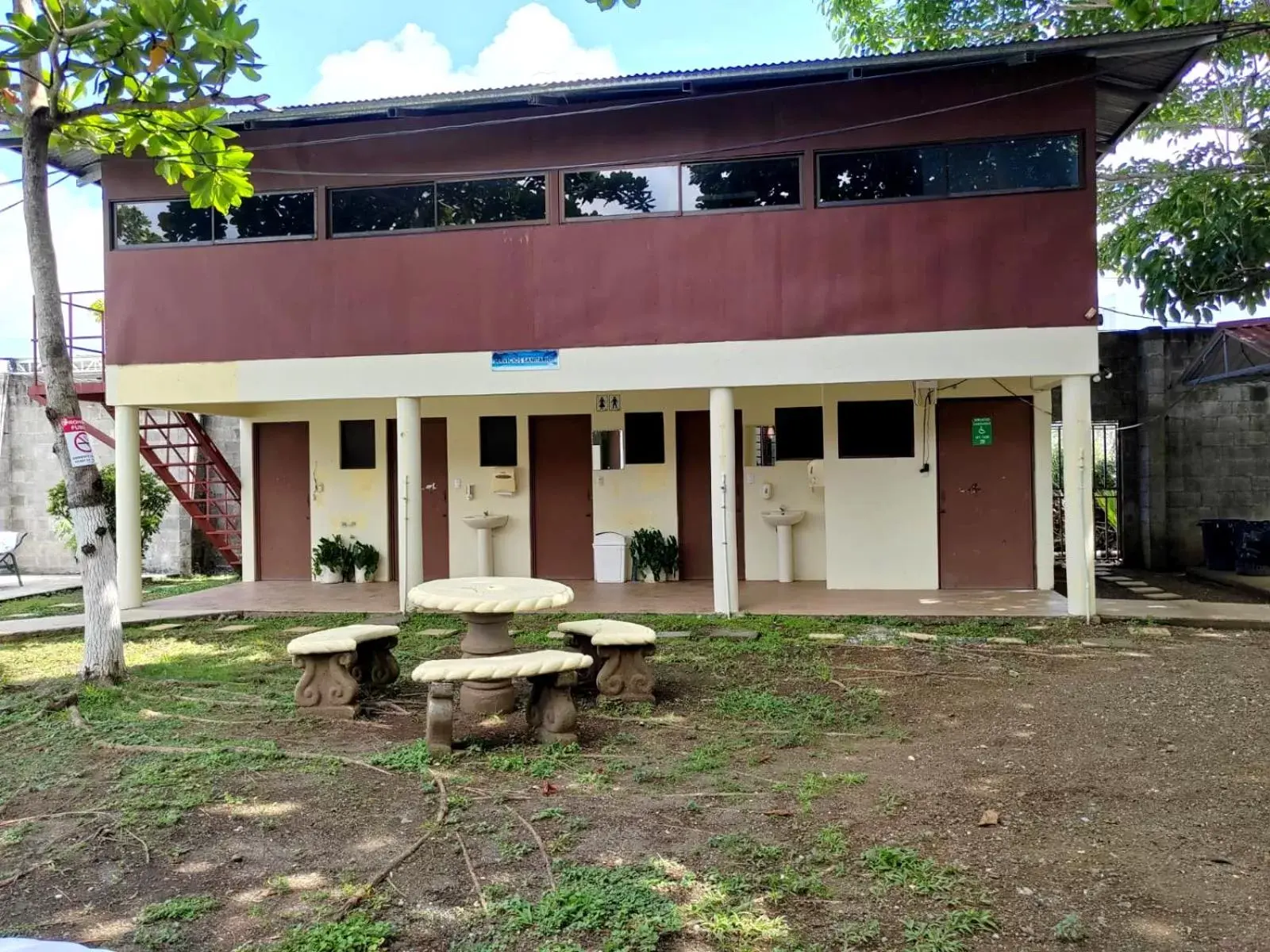Superior Family Room in Hotel Catappa Superior Family Room in Hotel Catappa