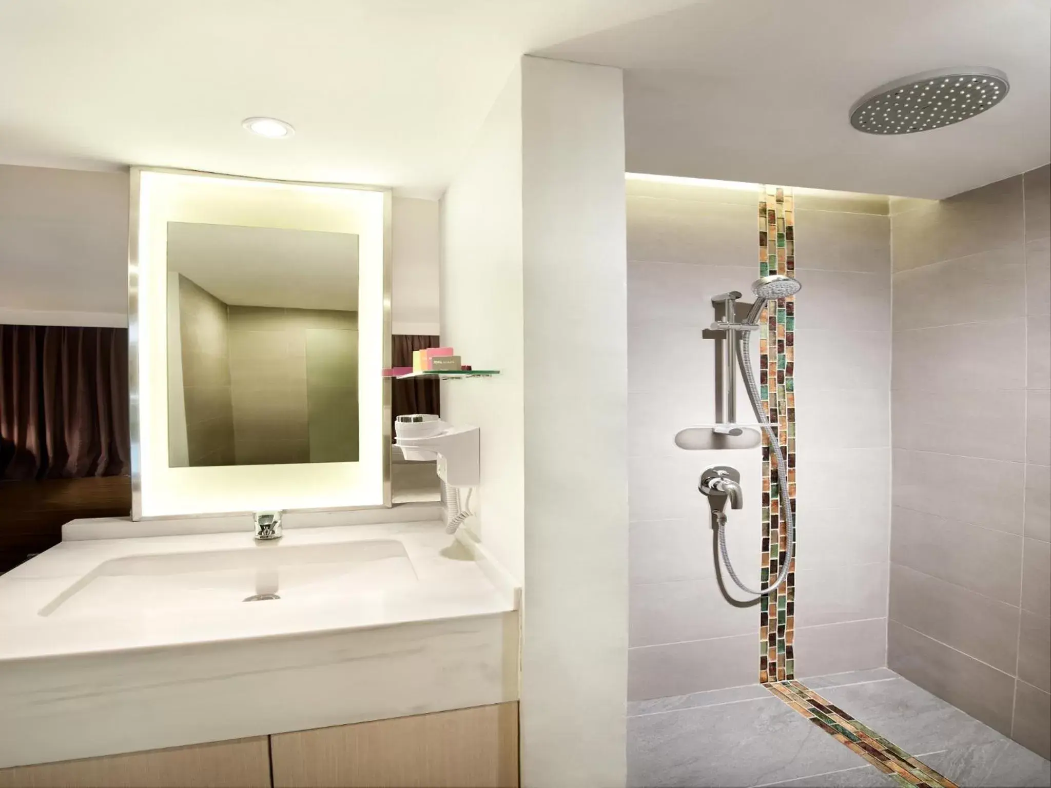 Superior Twin Room in Ibis Styles Jakarta Airport Superior Twin Room in Ibis Styles Jakarta Airport