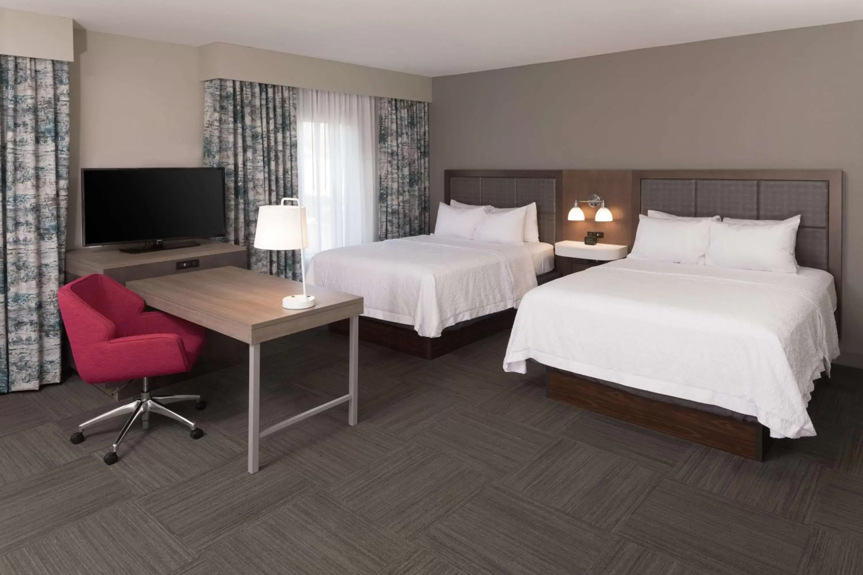 Queen Studio Suite with Two Queen Beds - Hearing Accessible/Non-Smoking in Hampton Inn & Suites Asheville Biltmore Area Queen Studio Suite with Two Queen Beds - Hearing Accessible/Non-Smoking in Hampton Inn & Suites Asheville Biltmore Area