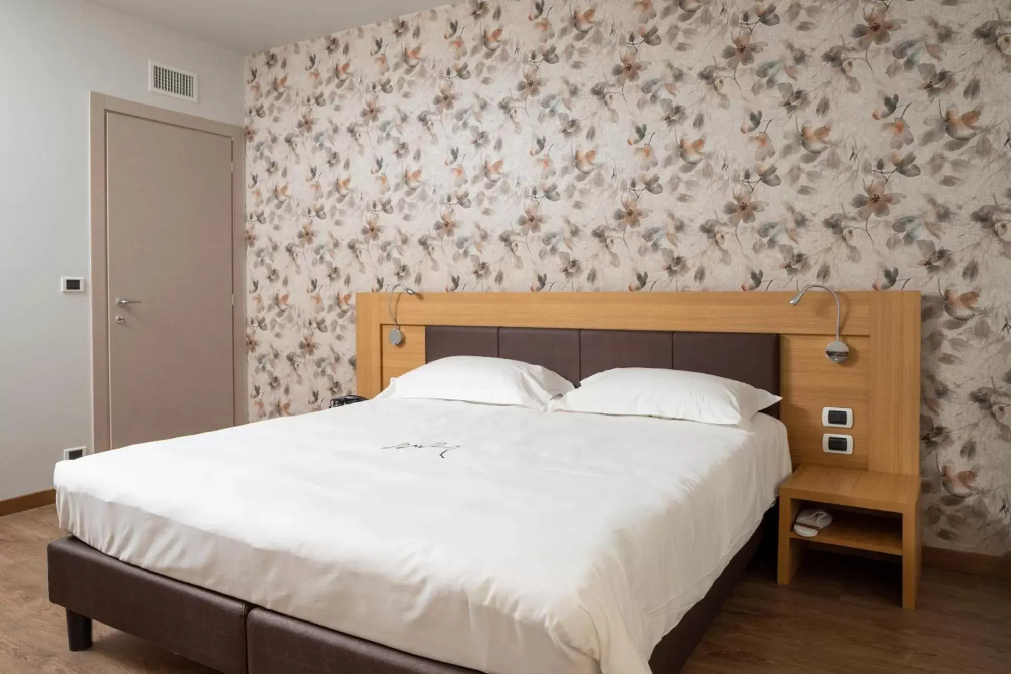 Suite - Annex in Le Torri - Castiglione Falletto Suite - Annex in Le Torri - Castiglione Falletto