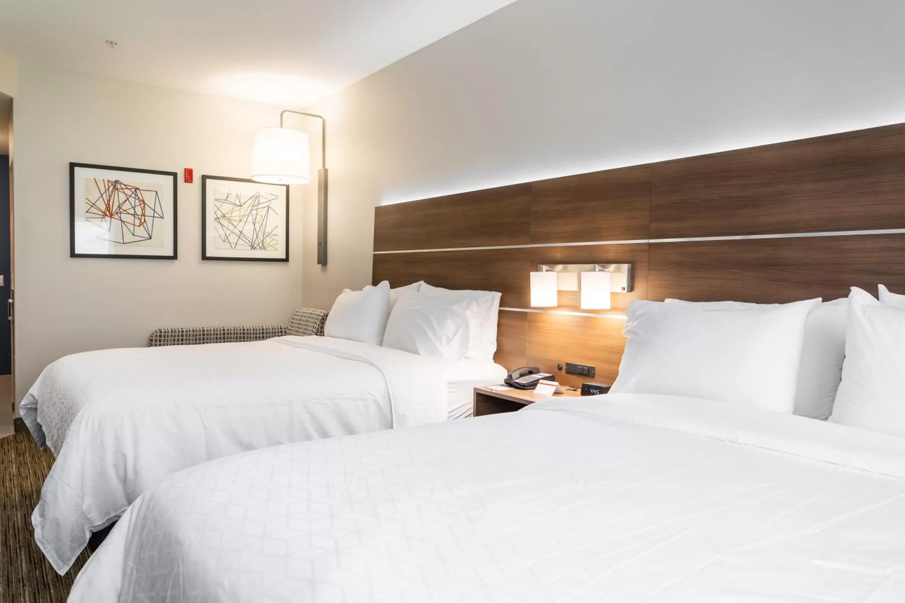 Holiday Inn Express & Suites - Lake Forest by IHG Holiday Inn Express & Suites - Lake Forest by IHG
