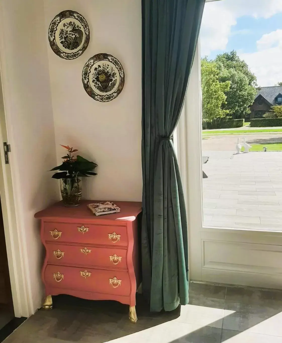 Luxury Triple Room in Grutsk op 12 Luxury Triple Room in Grutsk op 12