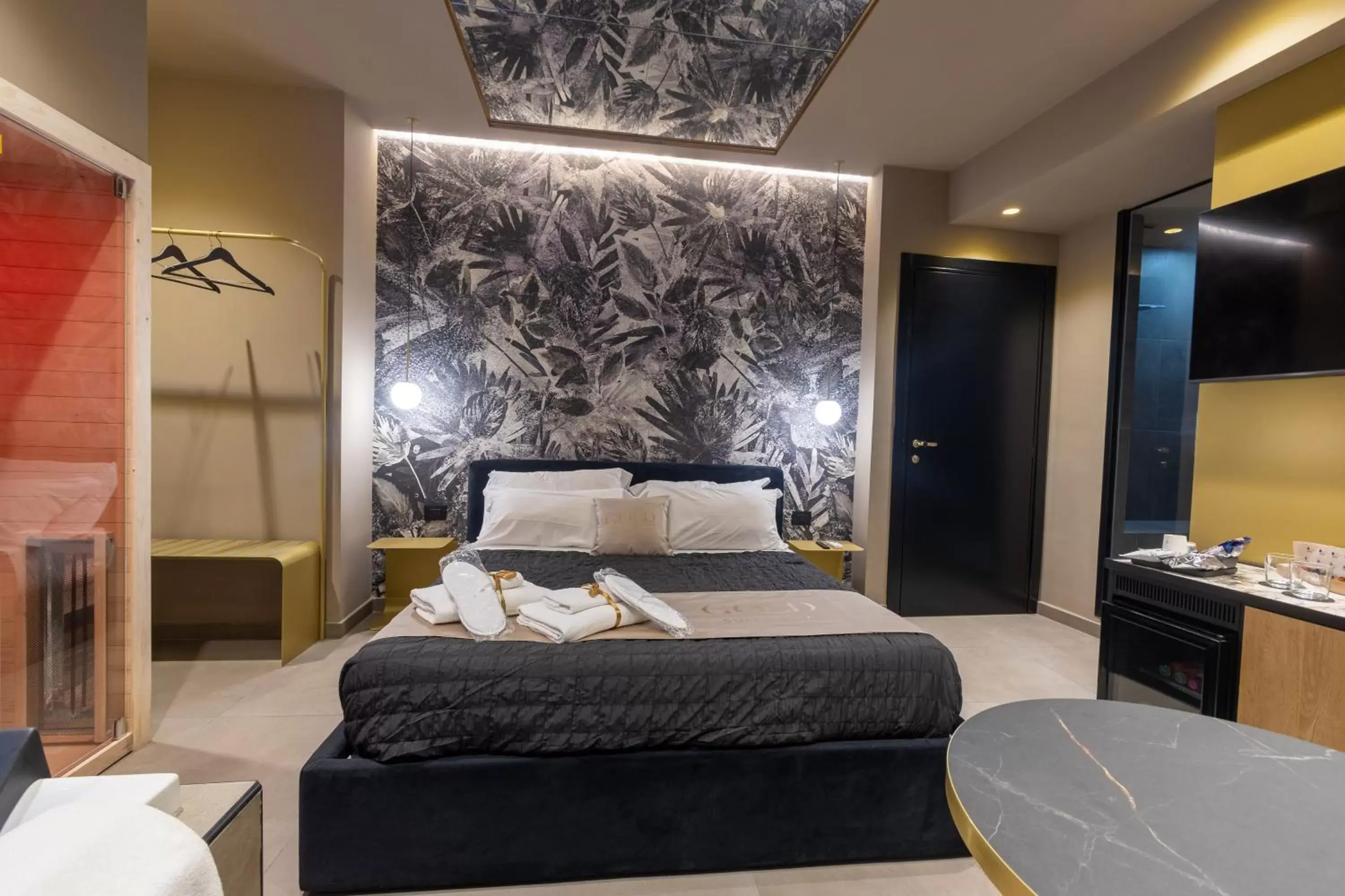 Queen Room with Spa Bath in GOLD SUITE&SPA Queen Room with Spa Bath in GOLD SUITE&SPA