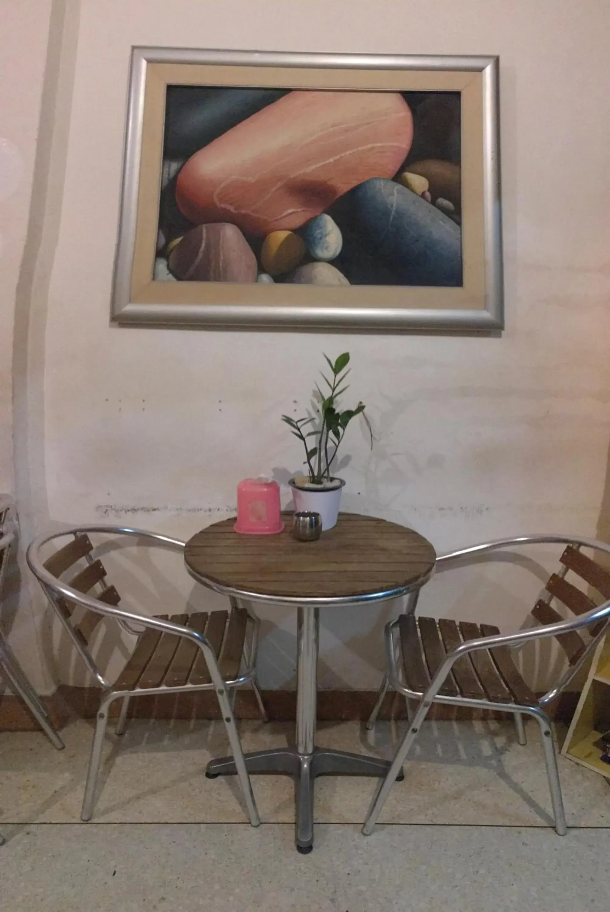 Bed in 12-Bed Mixed Dormitory Room in Hostel 24 Bed in 12-Bed Mixed Dormitory Room in Hostel 24