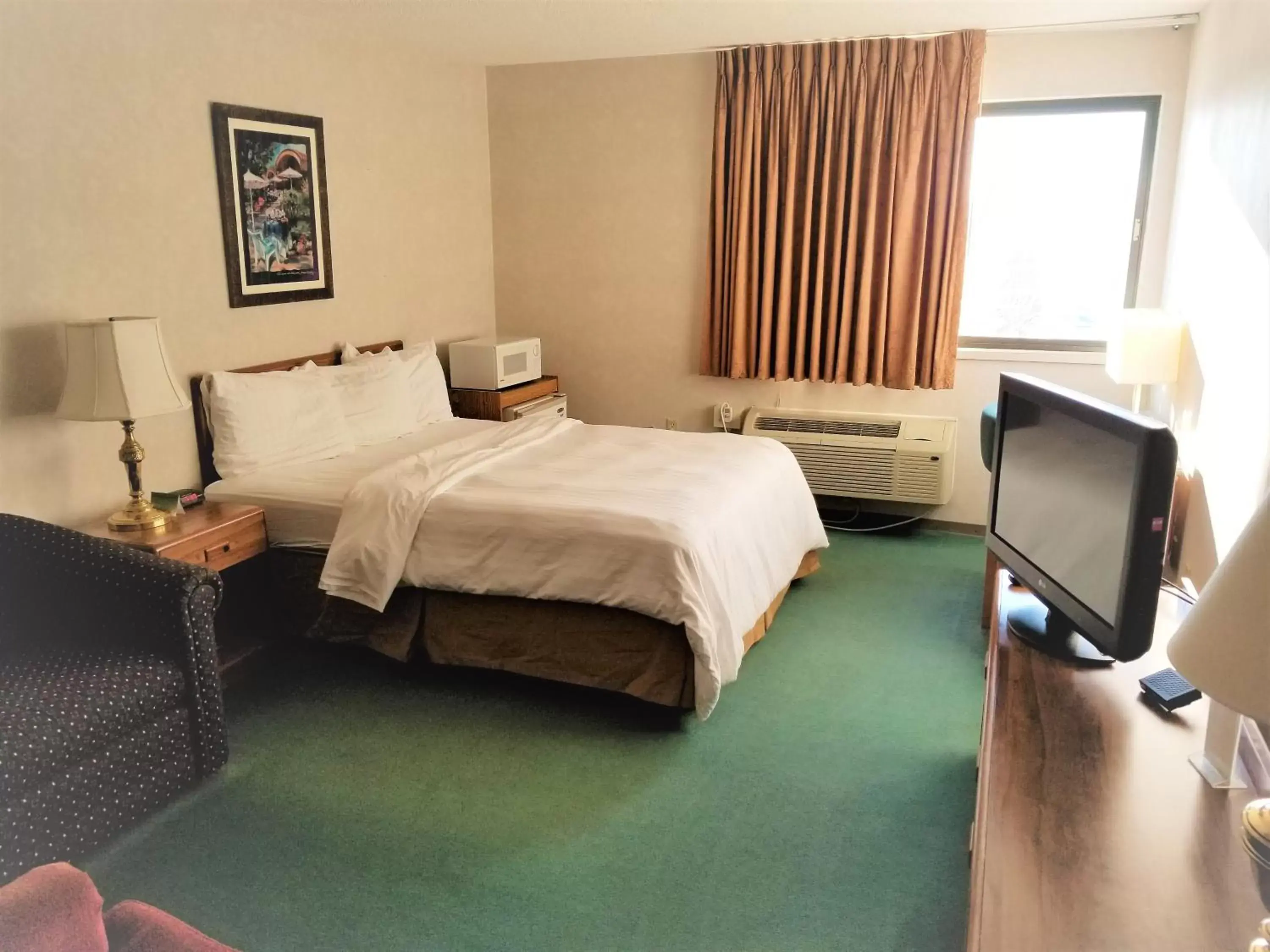 Standard Queen Room in Abby Inn Standard Queen Room in Abby Inn