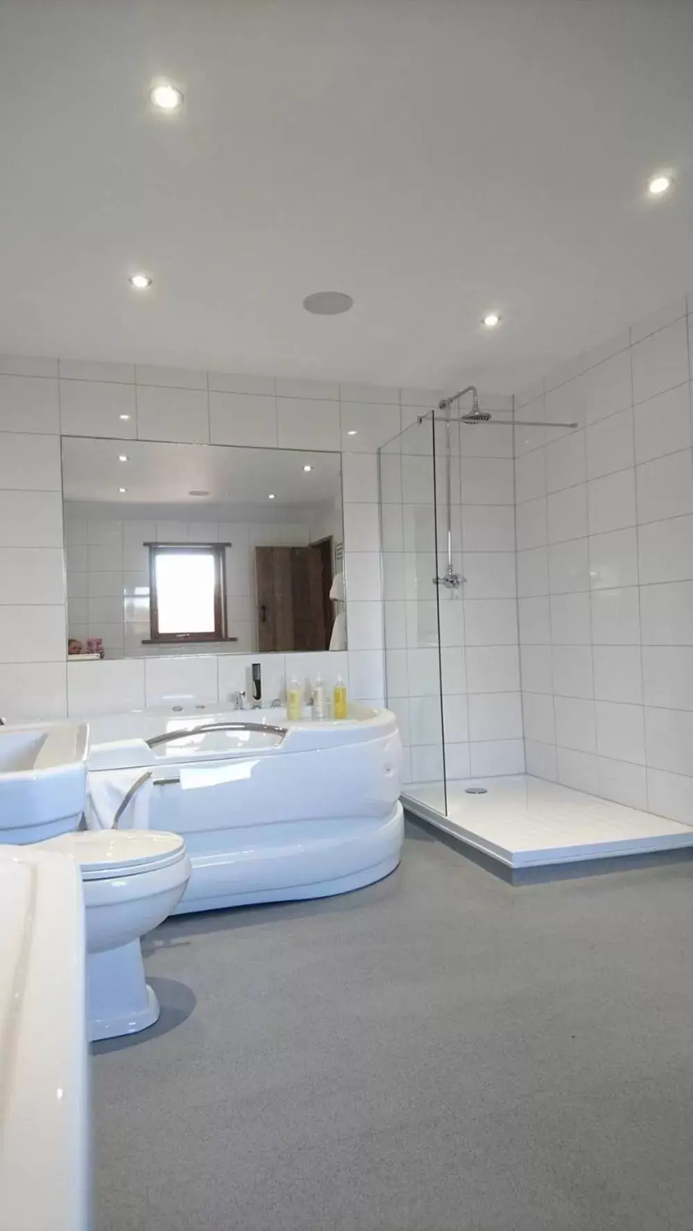 Hadrian's Villa with Hot Tub in South Causey Inn Hadrian's Villa with Hot Tub in South Causey Inn