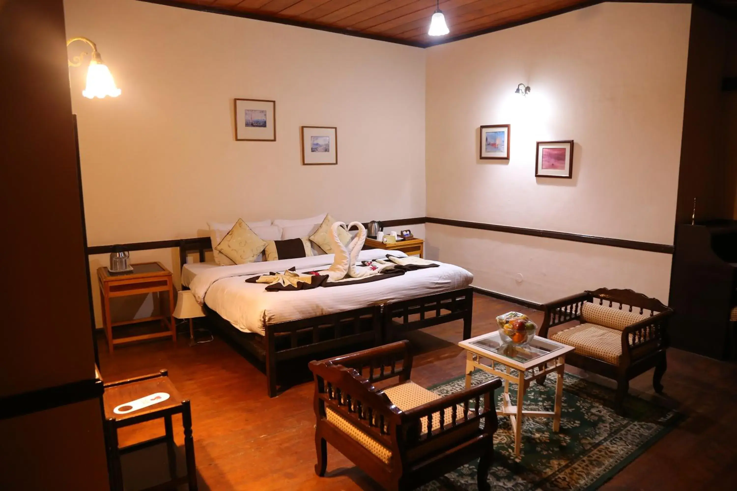 Deluxe Double Room in Springfields - A Heritage Palace Since 1902 Deluxe Double Room in Springfields - A Heritage Palace Since 1902