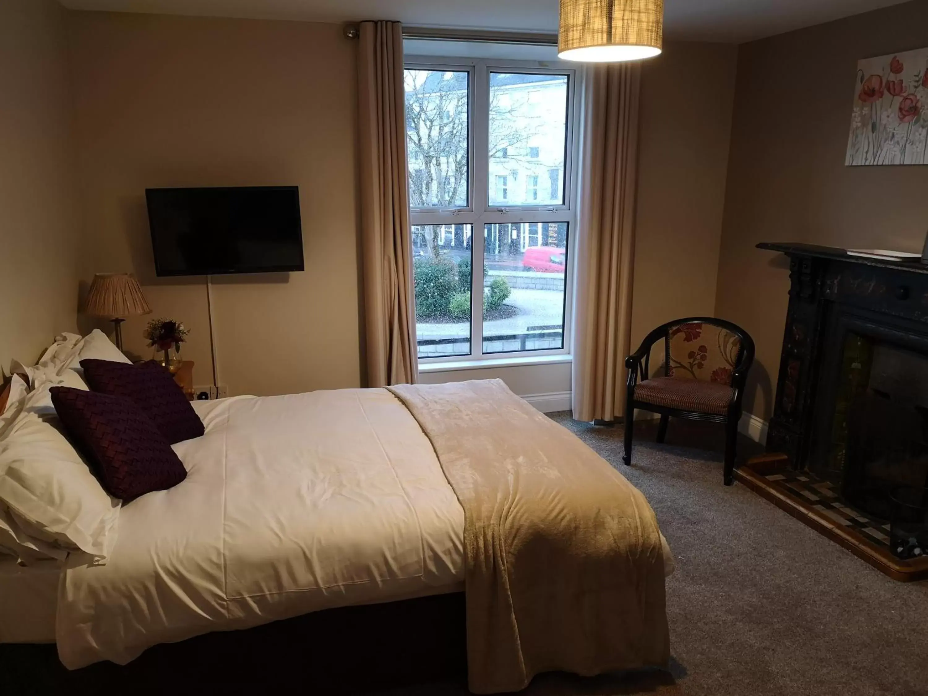 Bed in O'Donnell's Of Donegal Bed in O'Donnell's Of Donegal