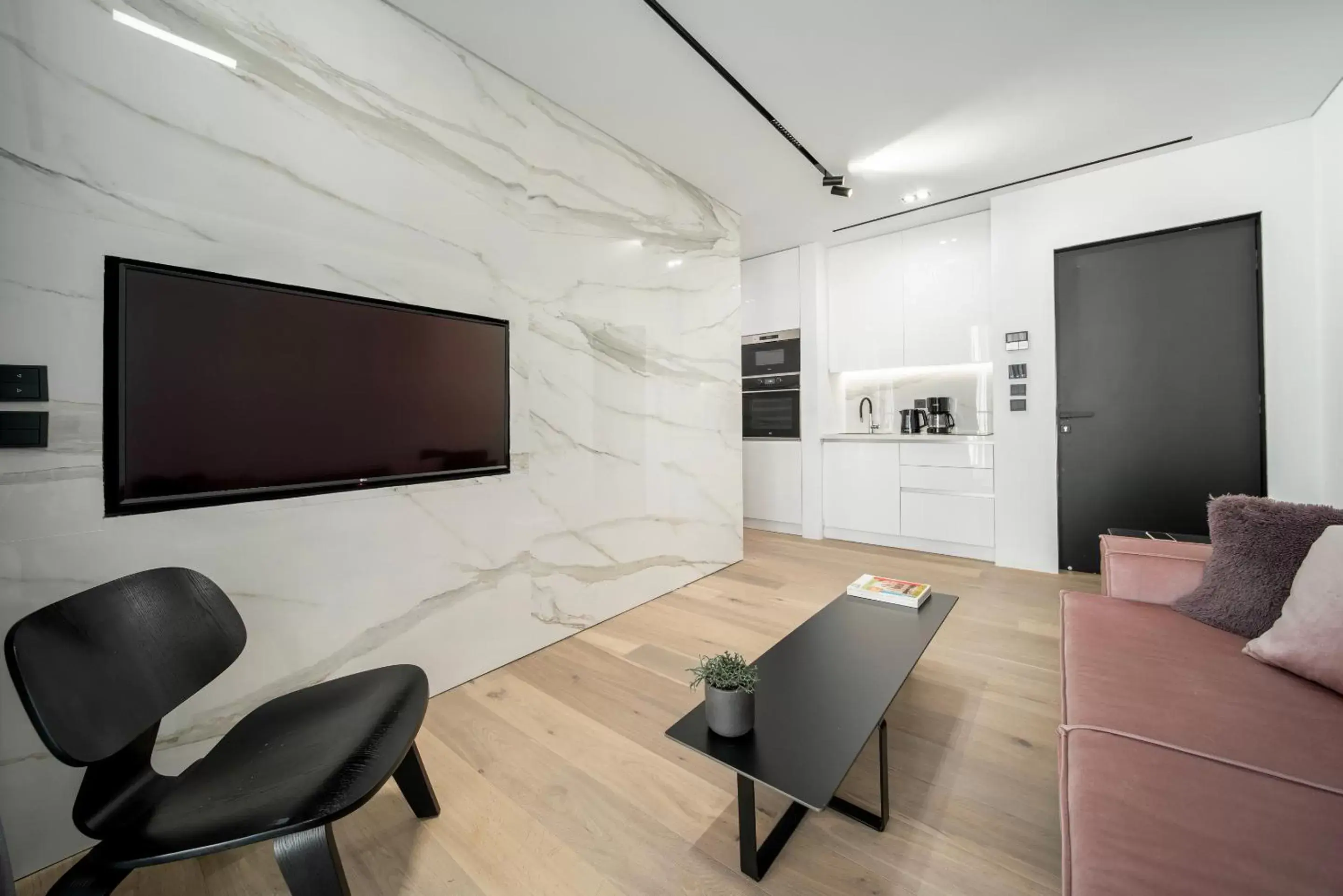 Suite with Hot Tub in The Duke Boutique Suites Suite with Hot Tub in The Duke Boutique Suites