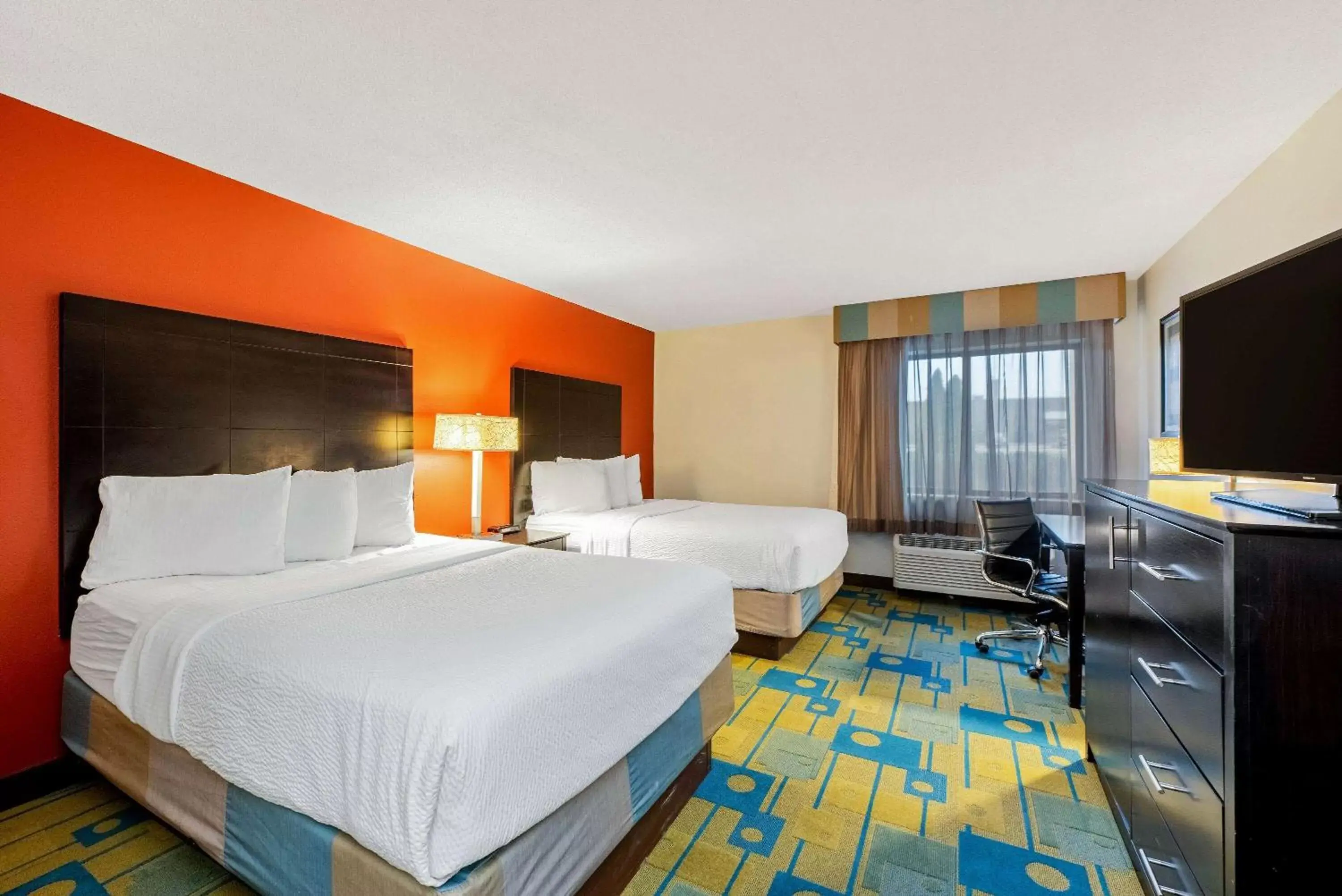 Double Room in La Quinta by Wyndham Mansfield OH Double Room in La Quinta by Wyndham Mansfield OH